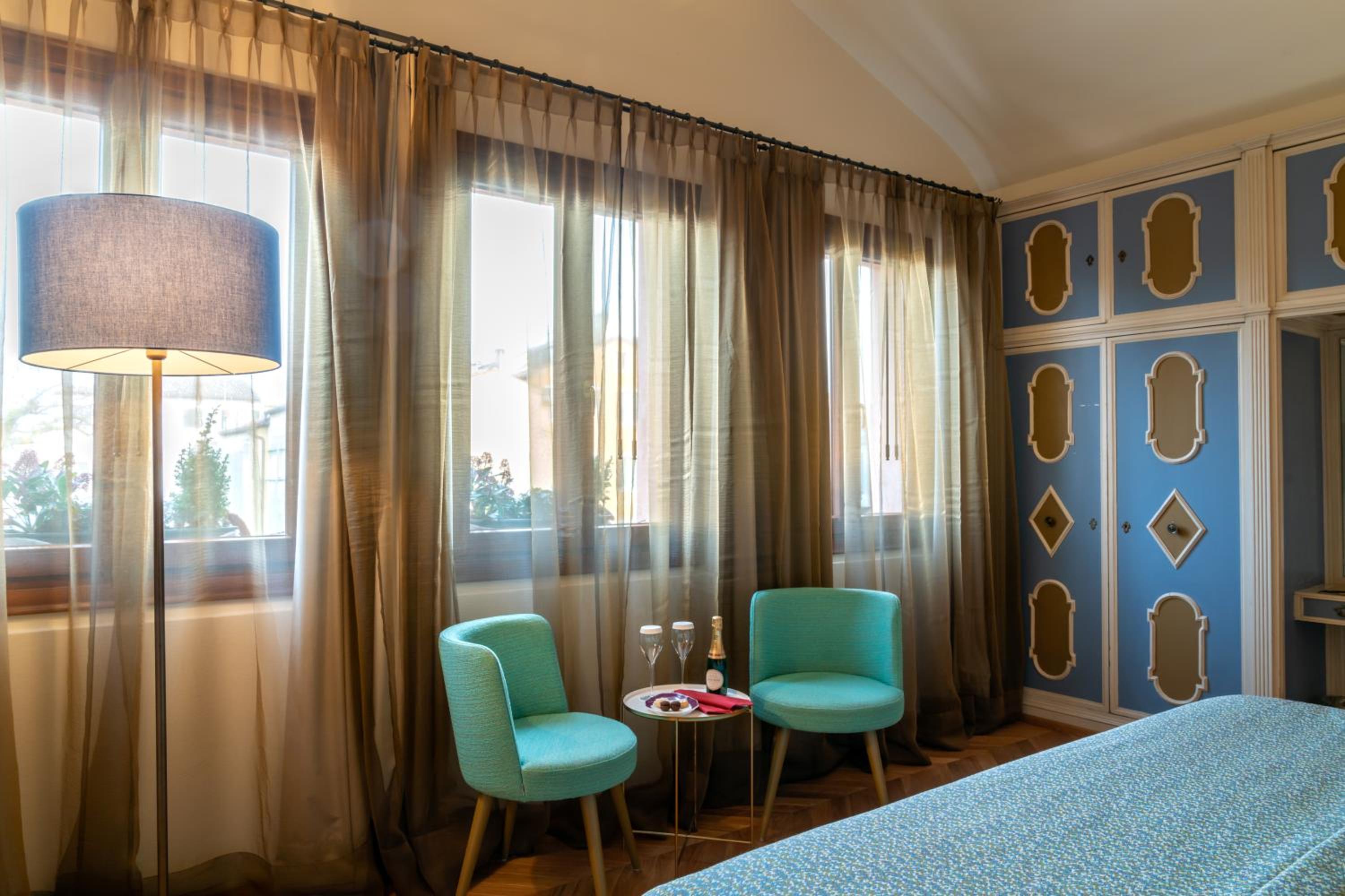 Deluxe Double Room with Garden View