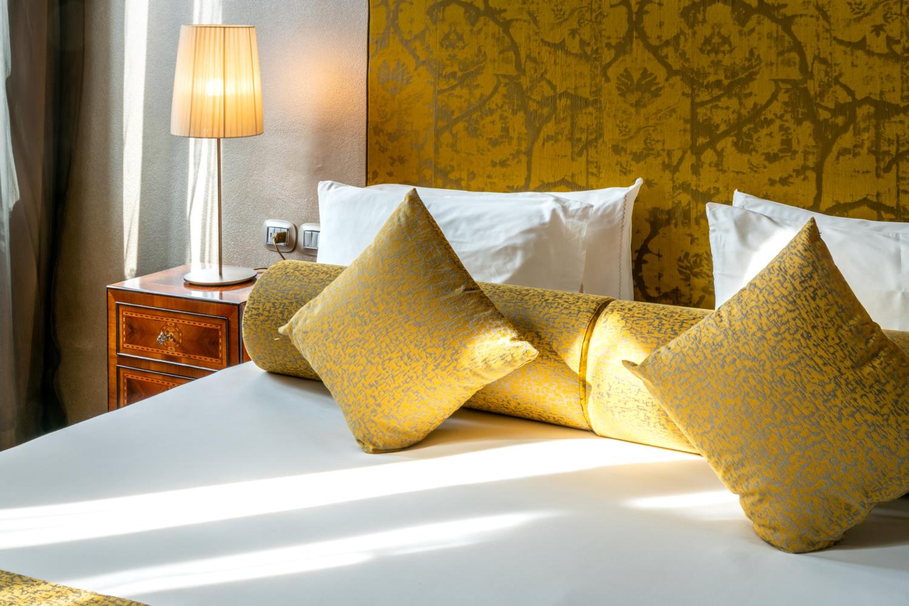 Superior Double Room "Emotion" thumbnail 5