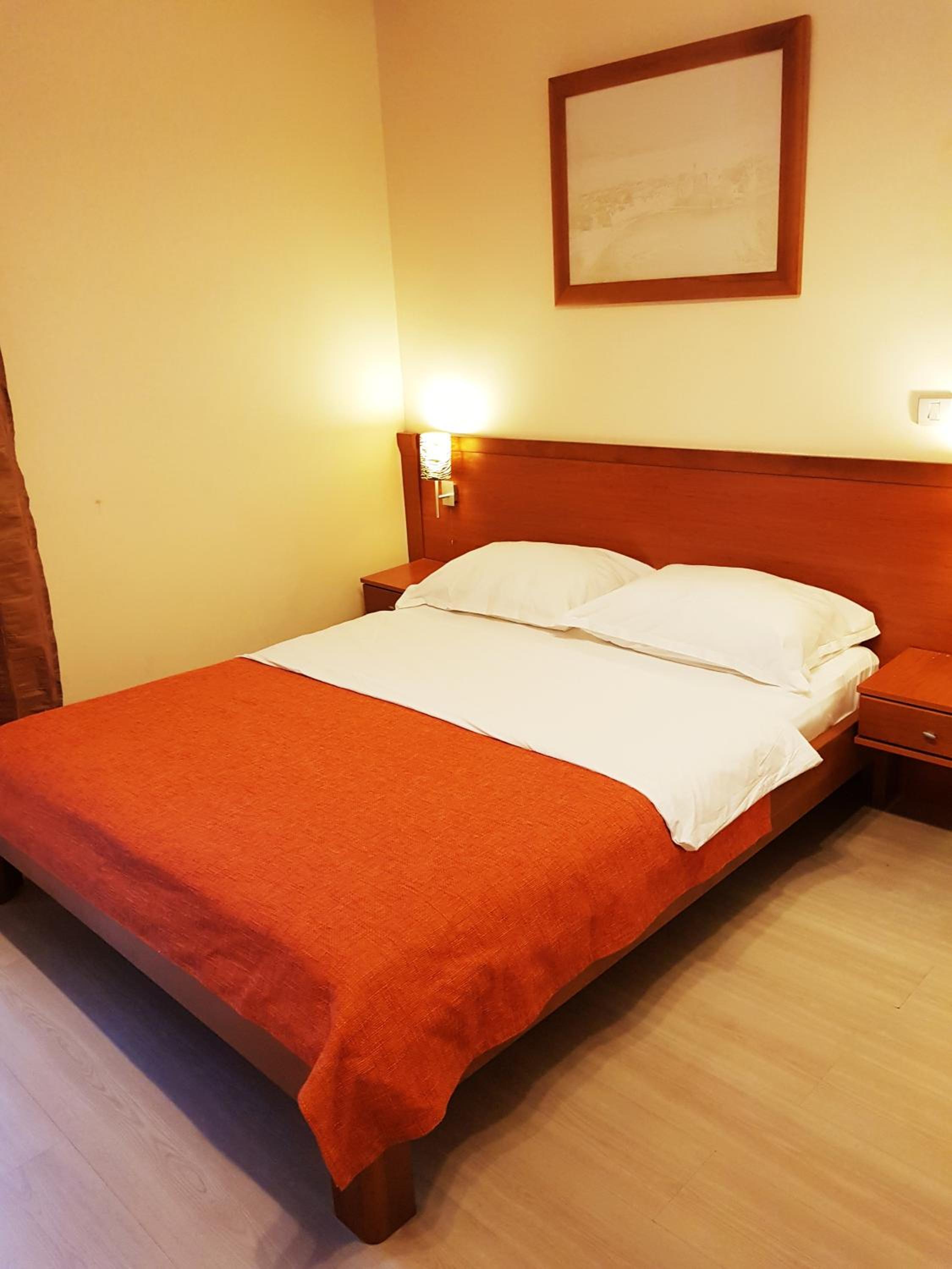 Economy Double Room photo 1