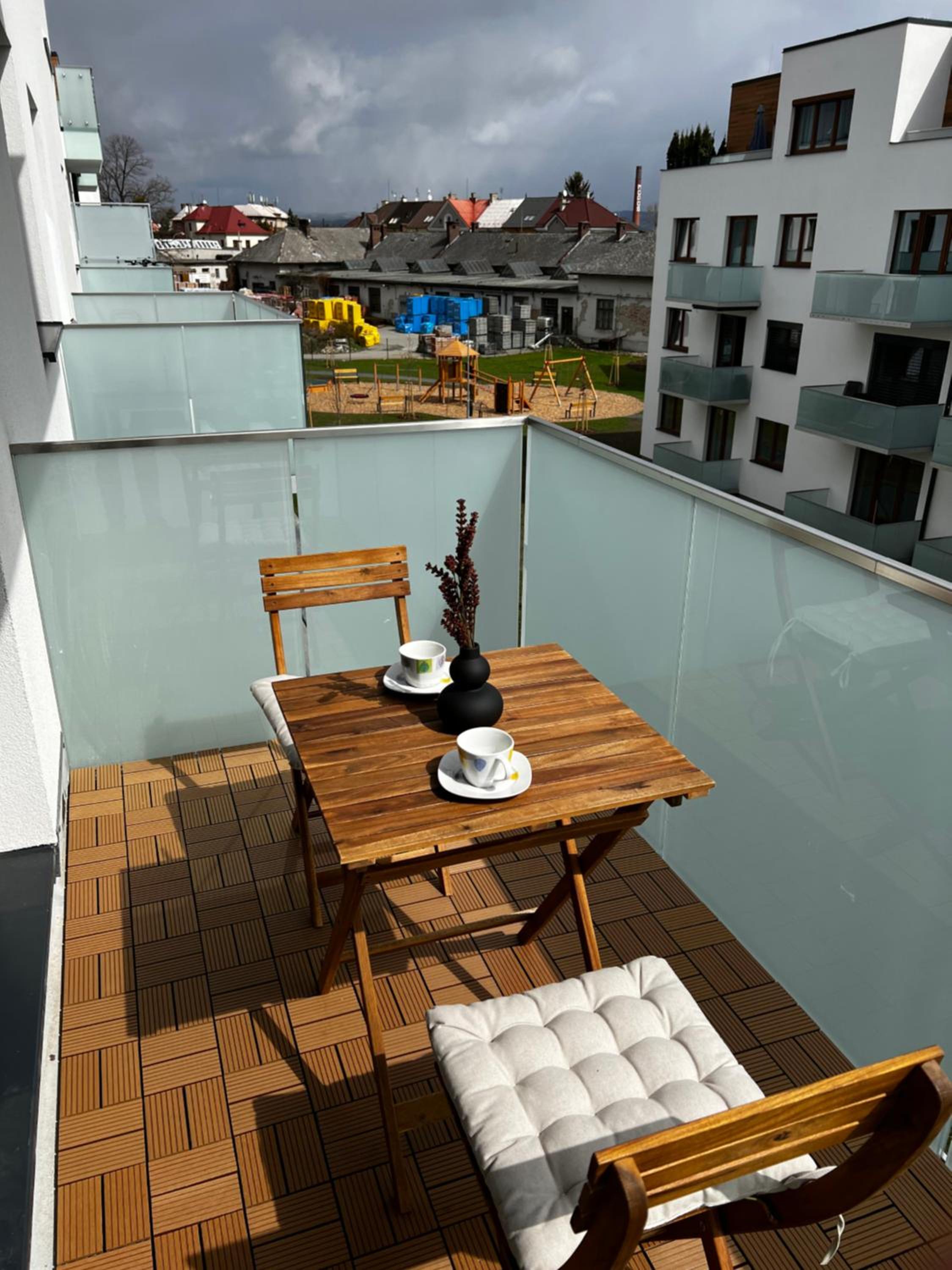 One-Bedroom Apartment - Photo 11
