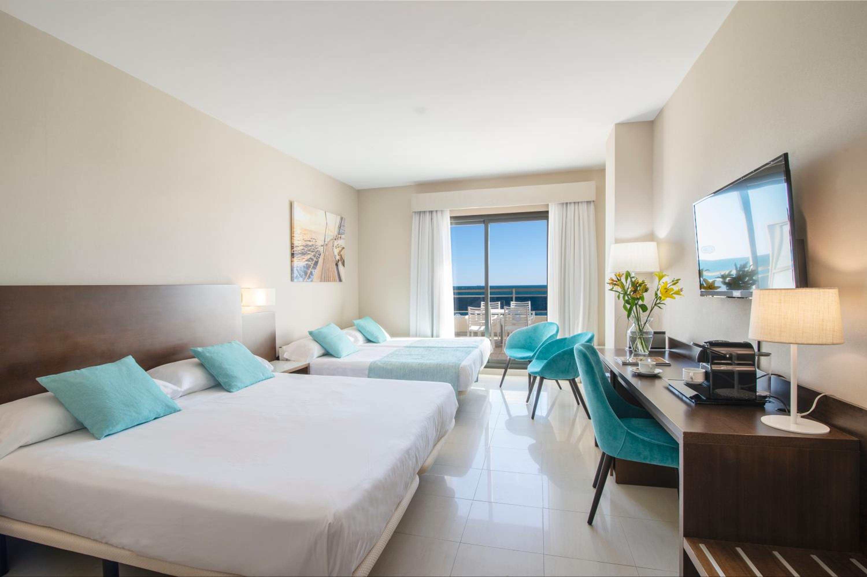Quadruple Room With Sea View Spacious Terrace