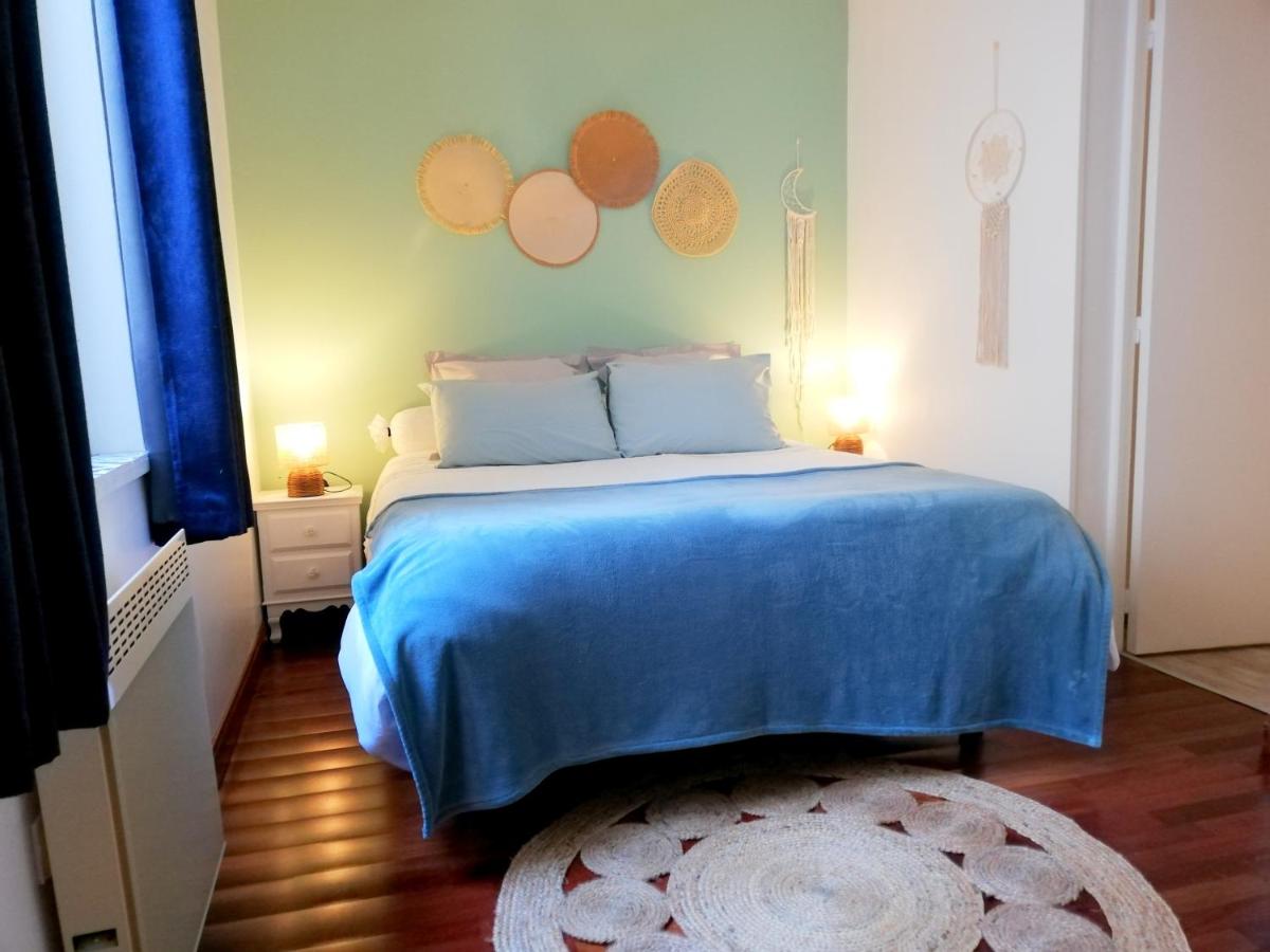 Two-Bedroom Apartment - Photo 12
