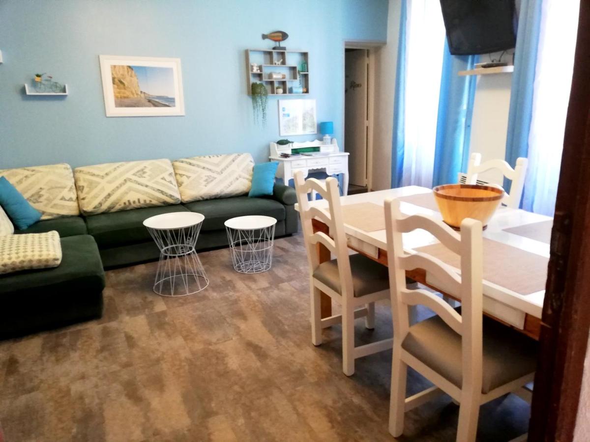 Two-Bedroom Apartment - Photo 14