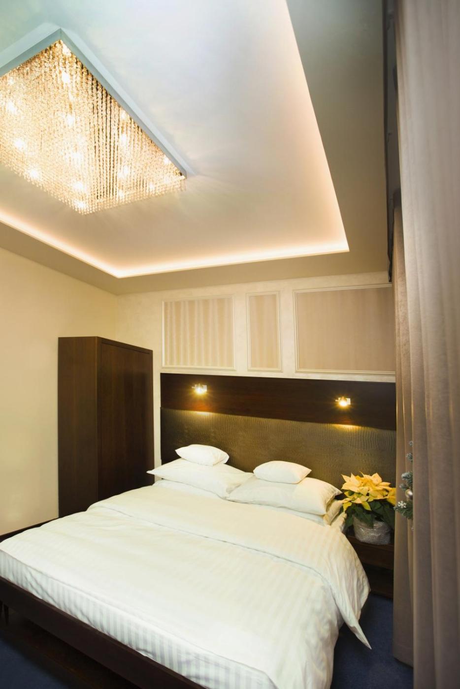 Double Room - Photo 3
