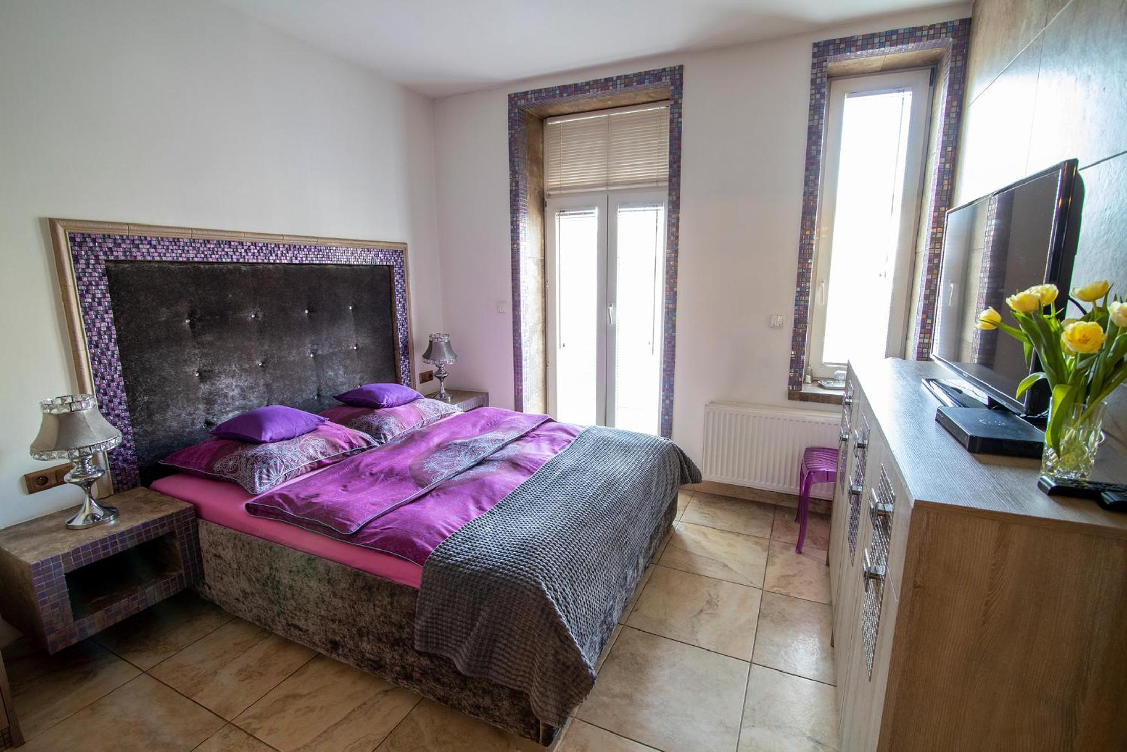 Classic Double Room - Photo 7