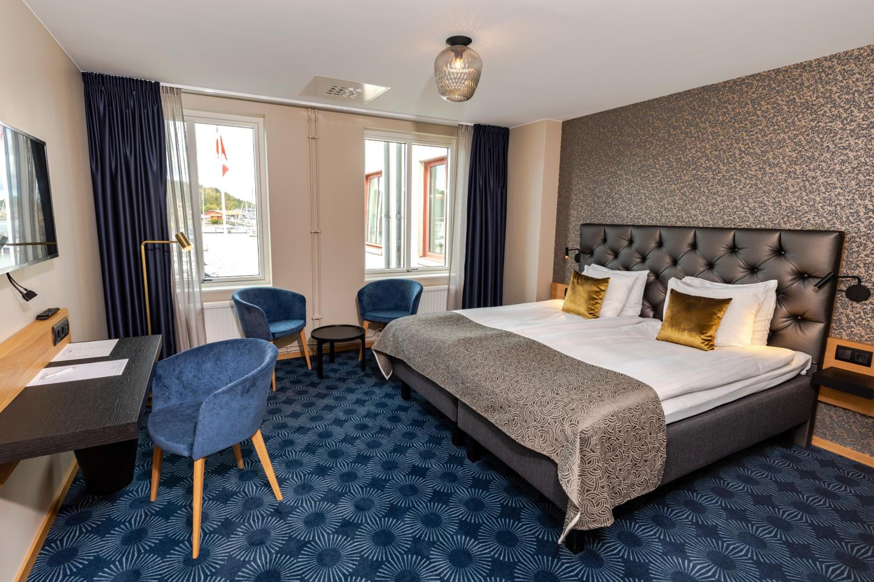 Deluxe Twin Room - Photo 6