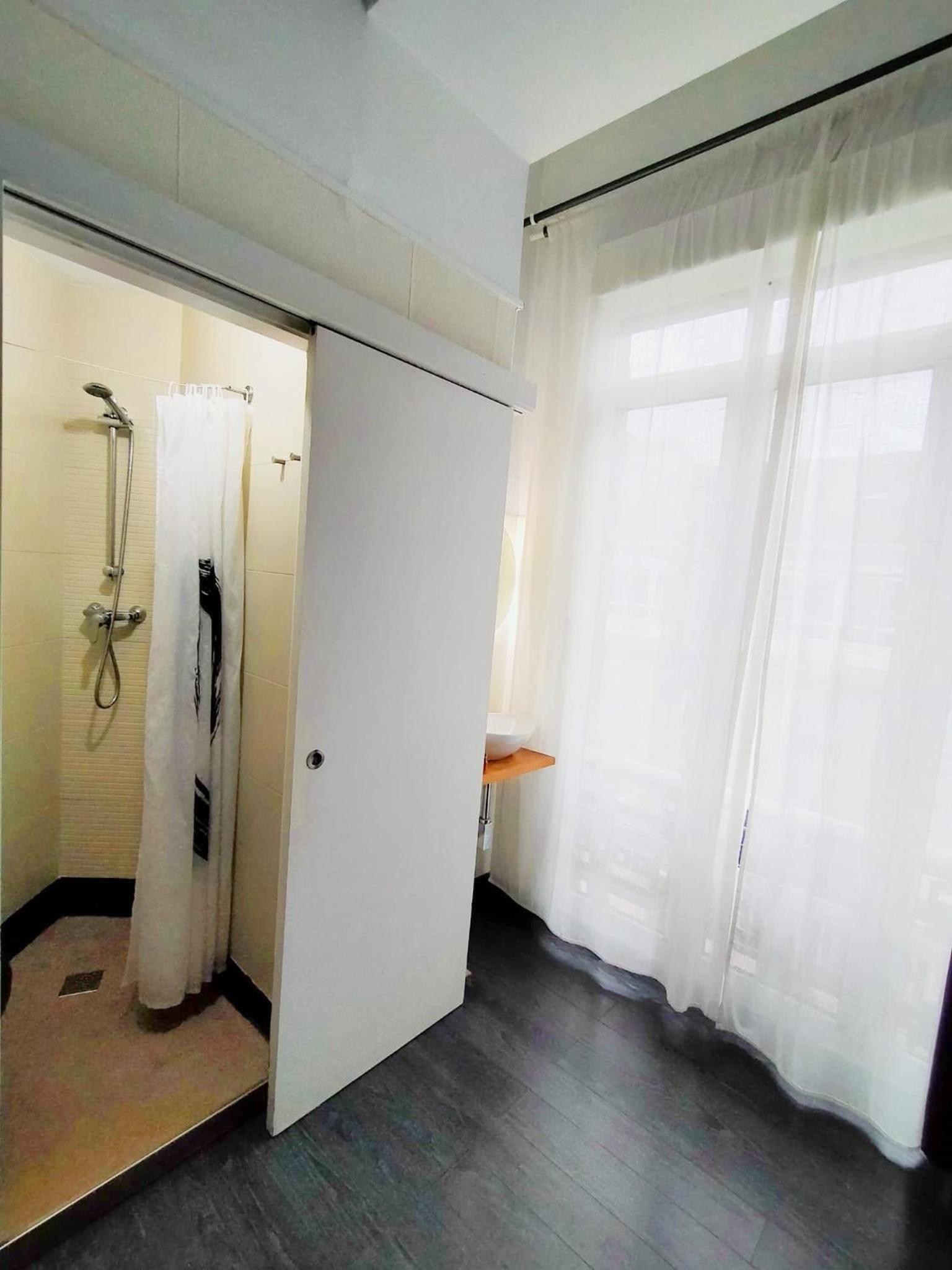 Budget Single Room photo 3