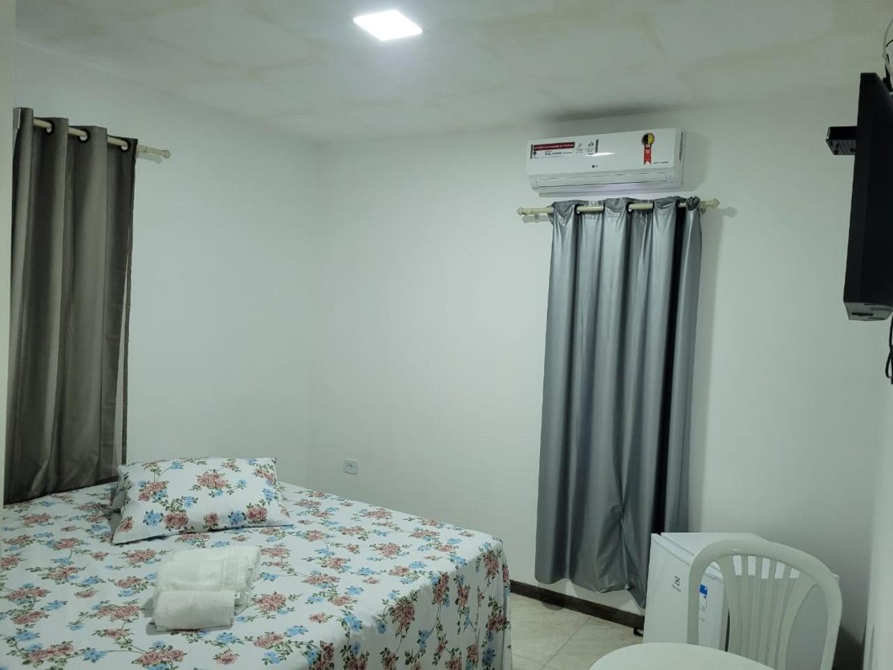 Double or Twin Room - Photo 3