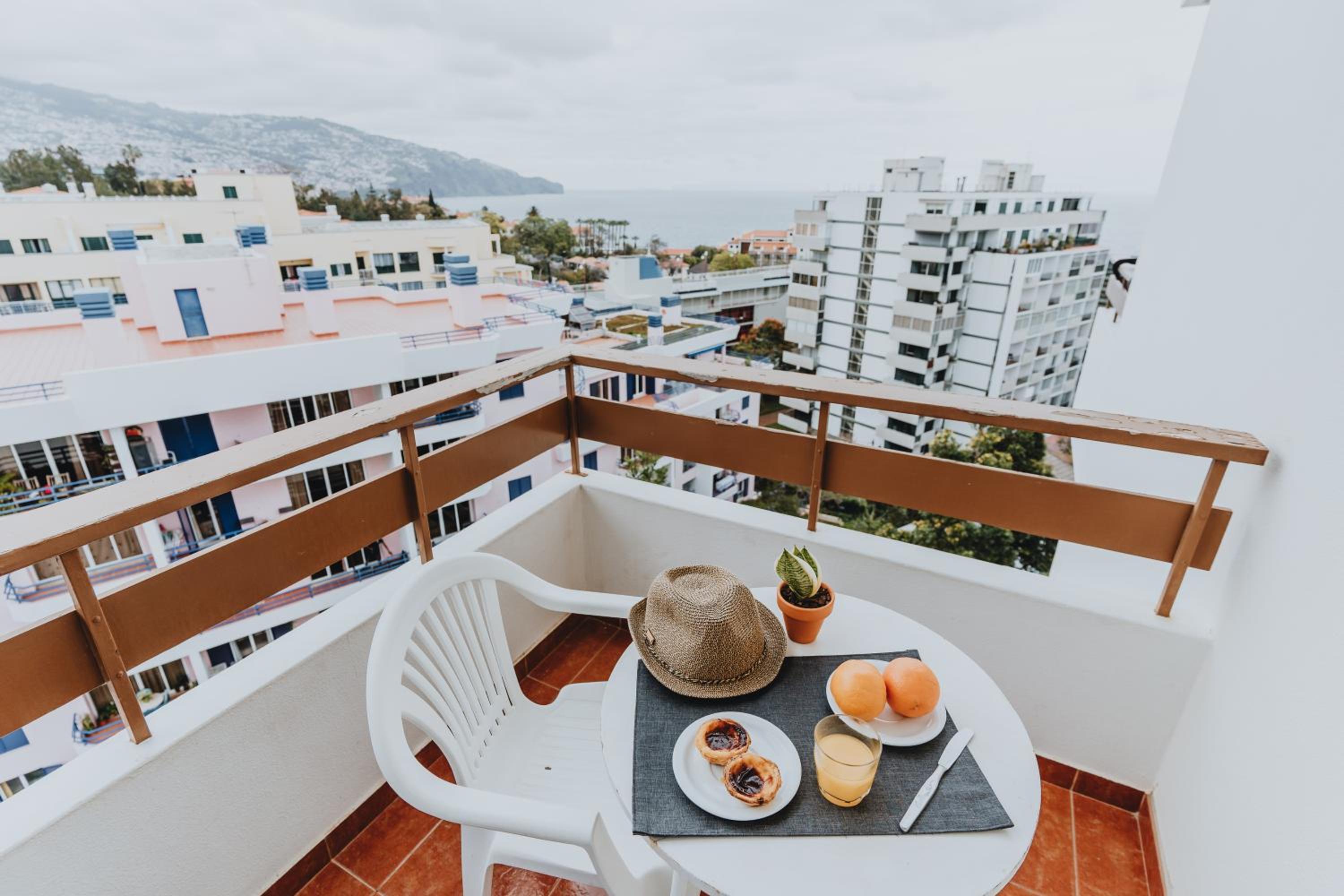 Apartment with Sea View photo 3