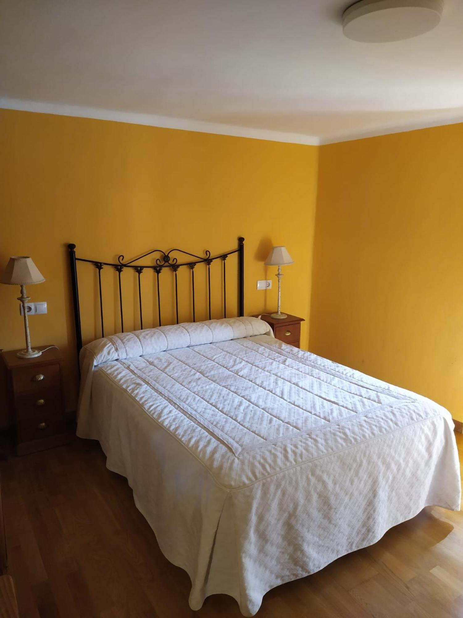 Habitación familiar (2 adultos + 1 niño)