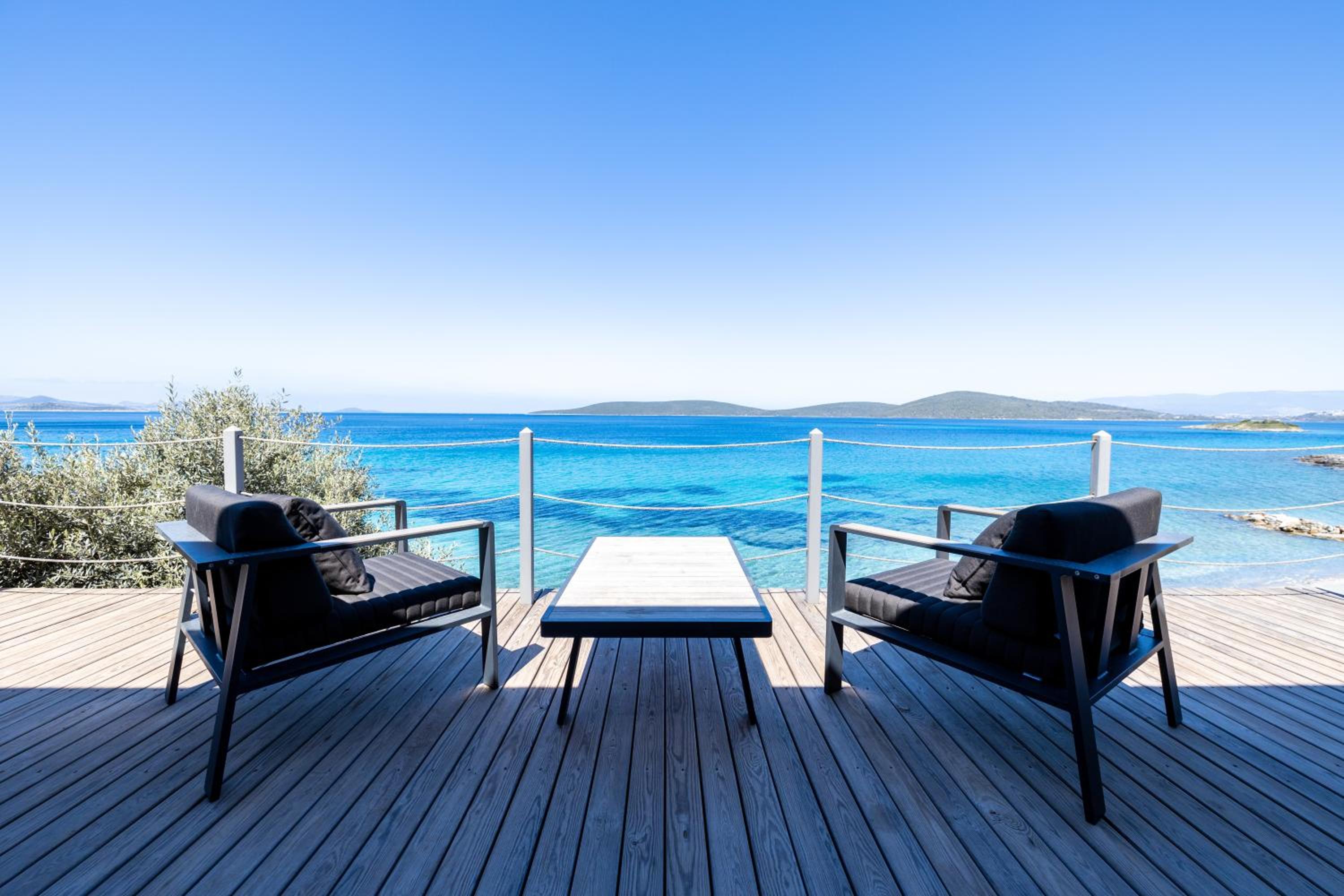 Villa - Beach Front - Photo 43