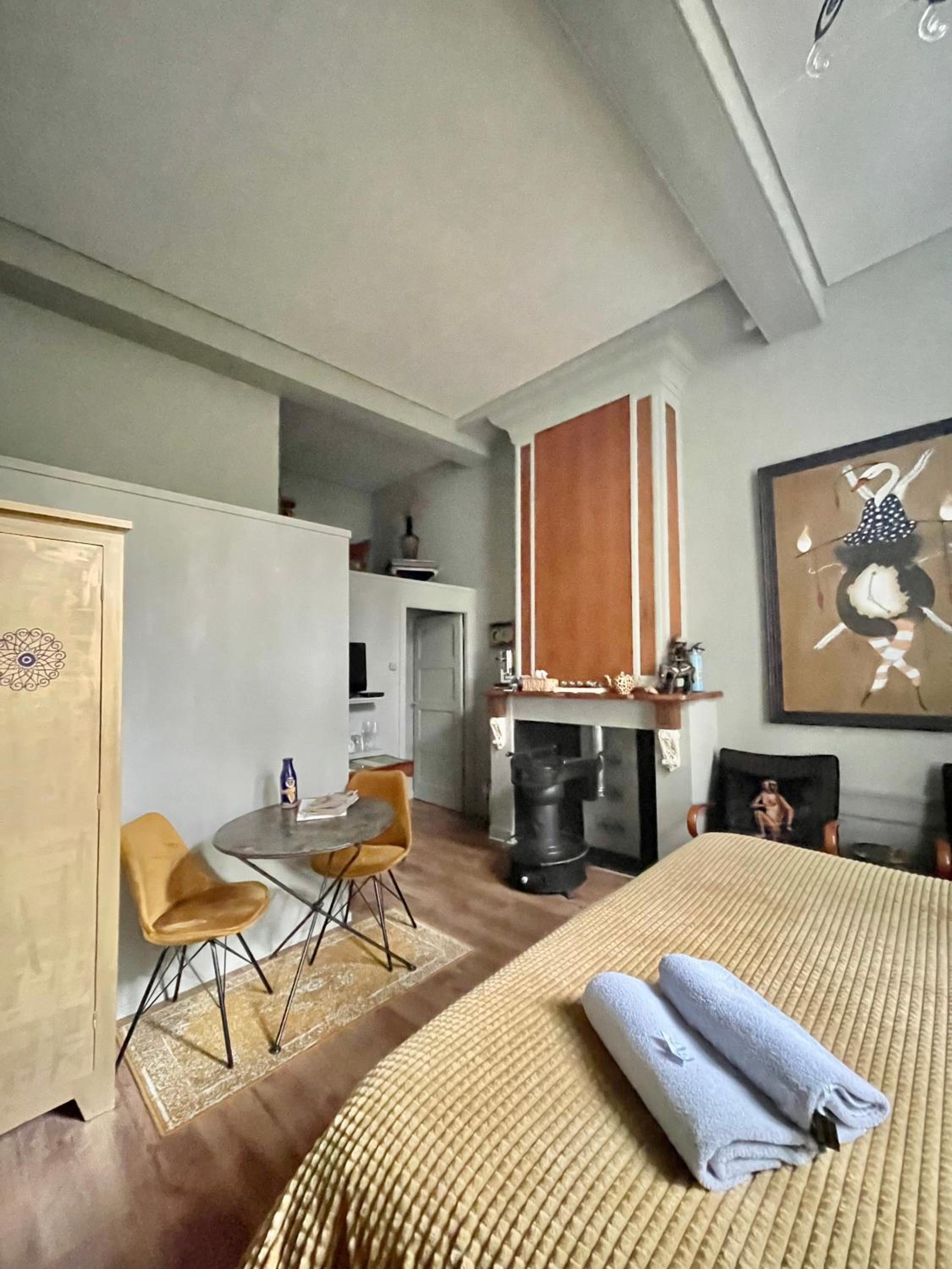 Double Room - Photo 4