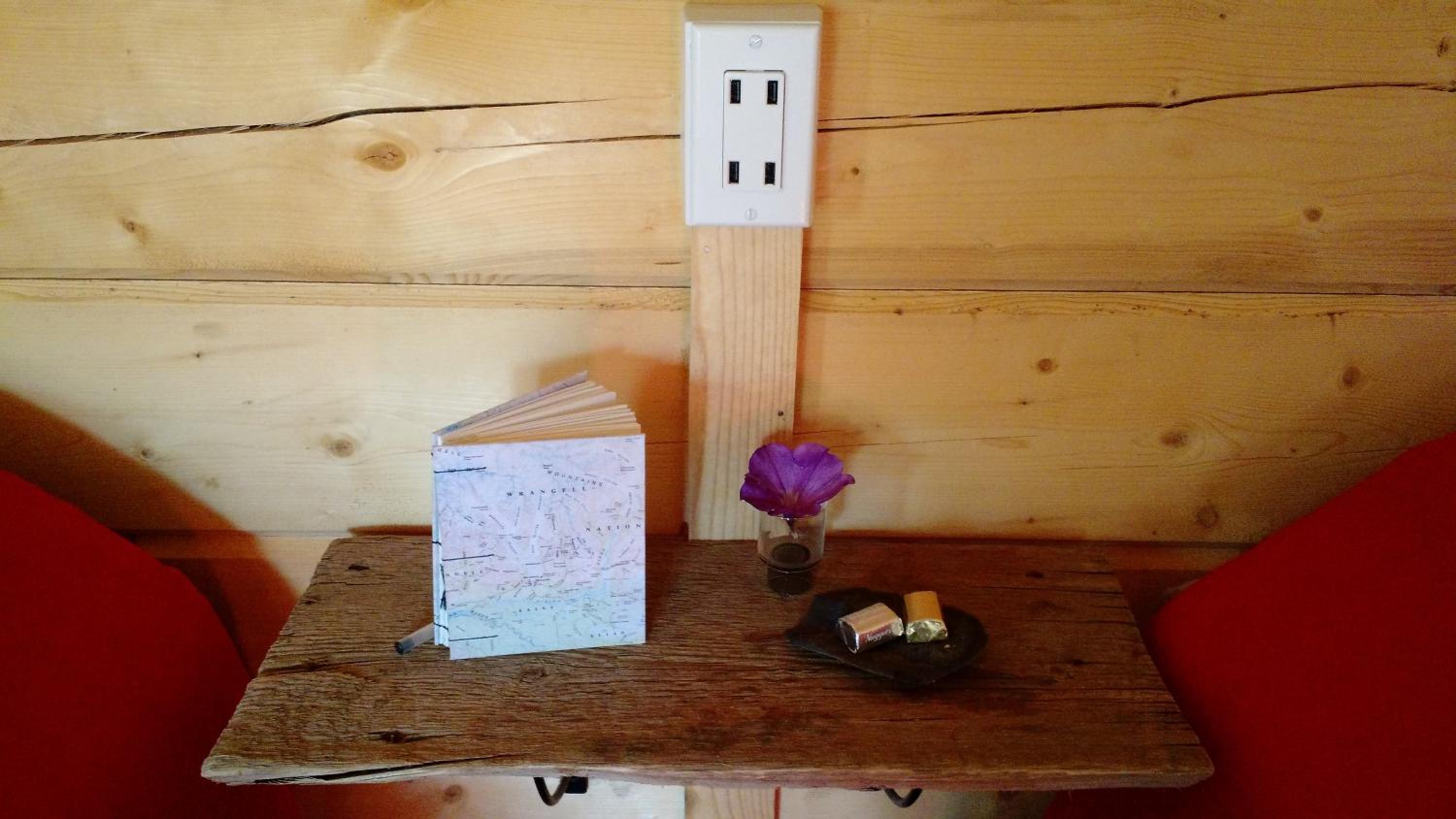 Two-Bedroom House - Photo 19