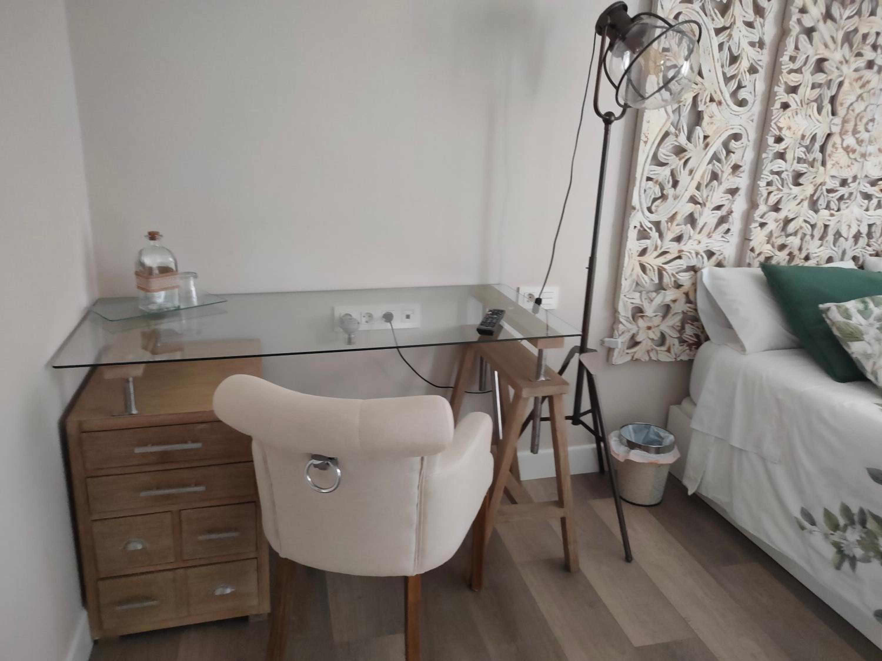 Habitación doble con baño compartido