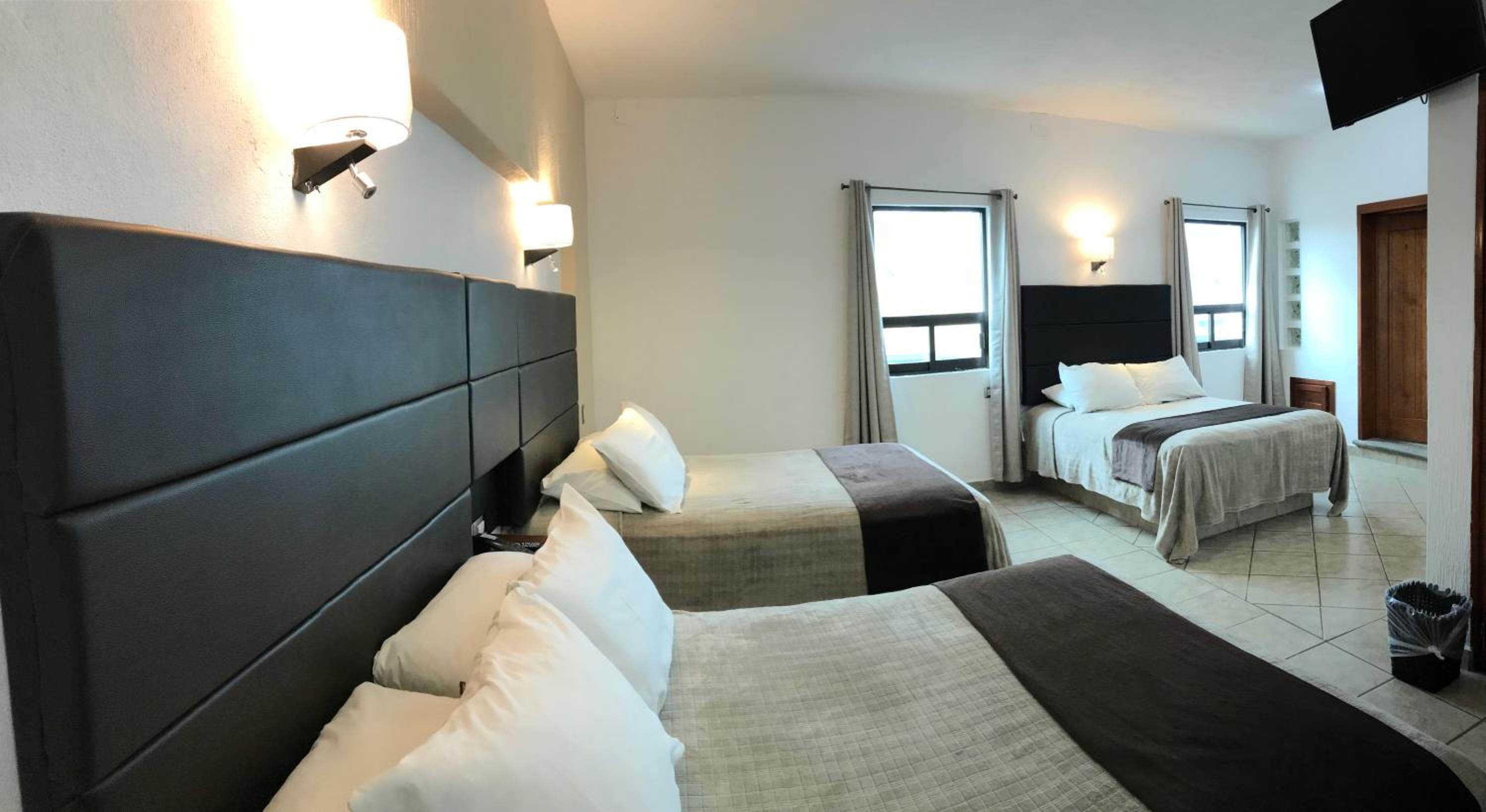 Triple Room - Photo 2