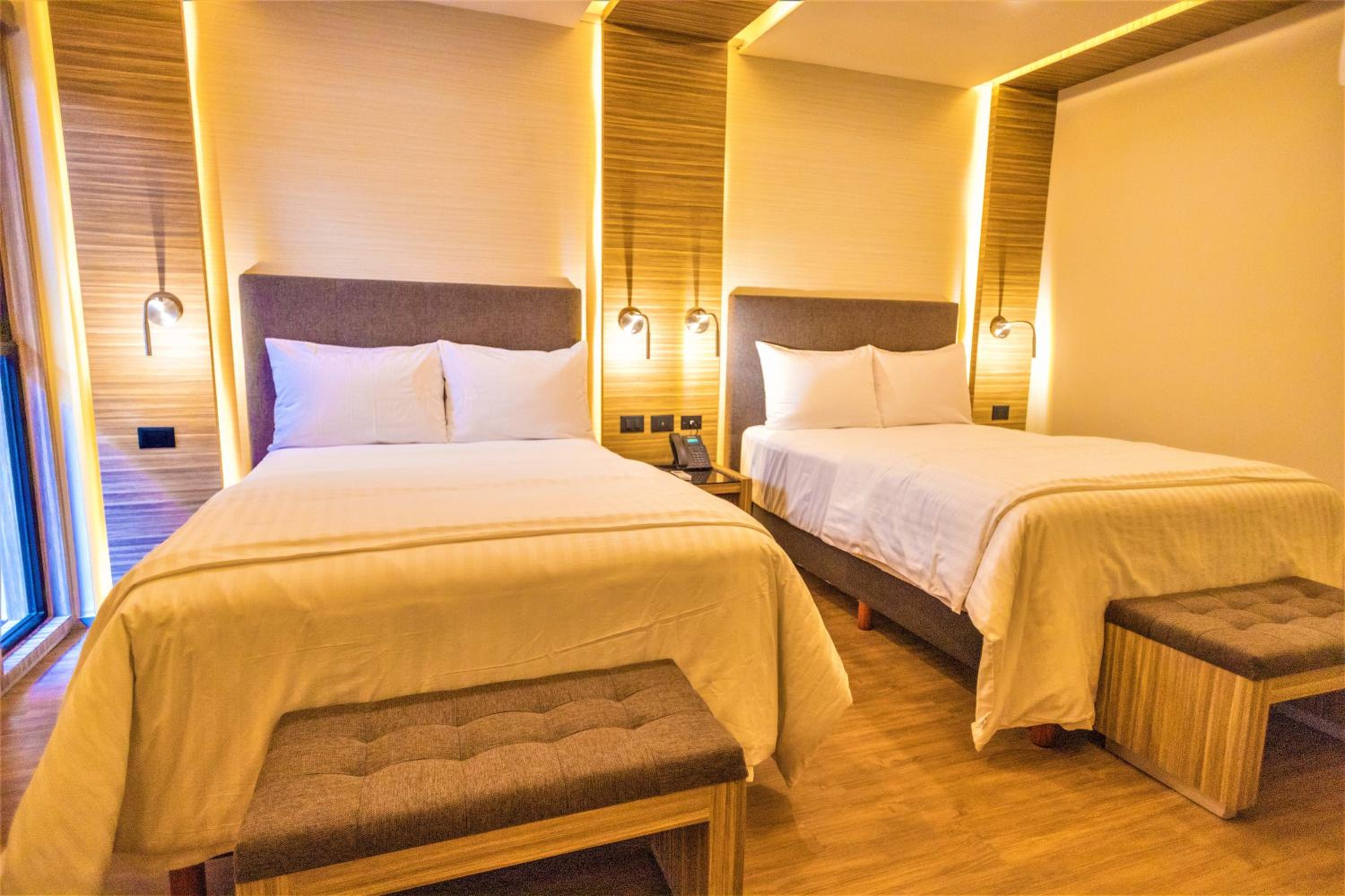 Standard Double Room with Two Double Beds - Photo 1