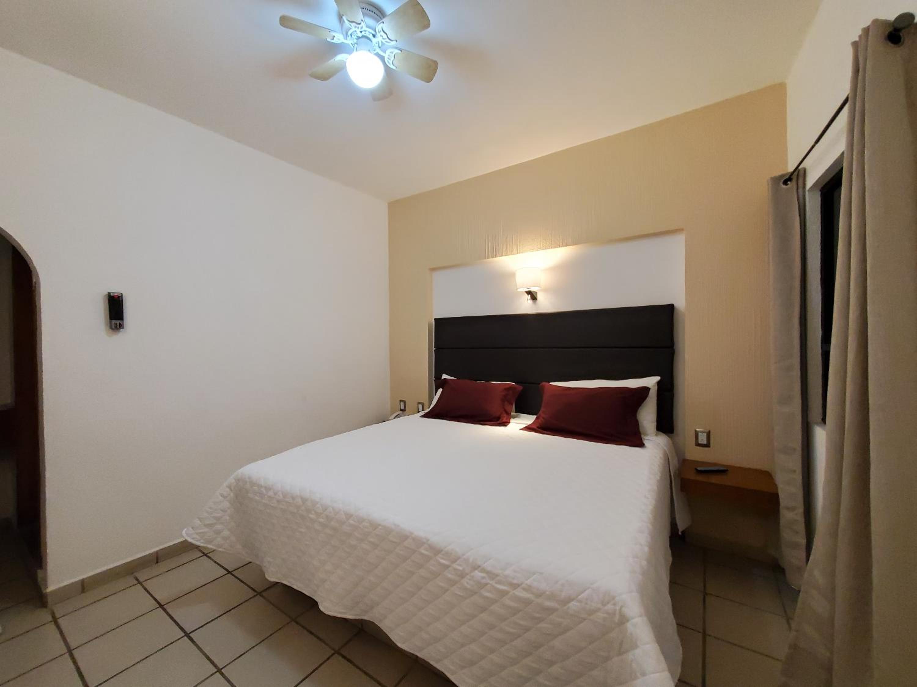 King Room - Photo 8