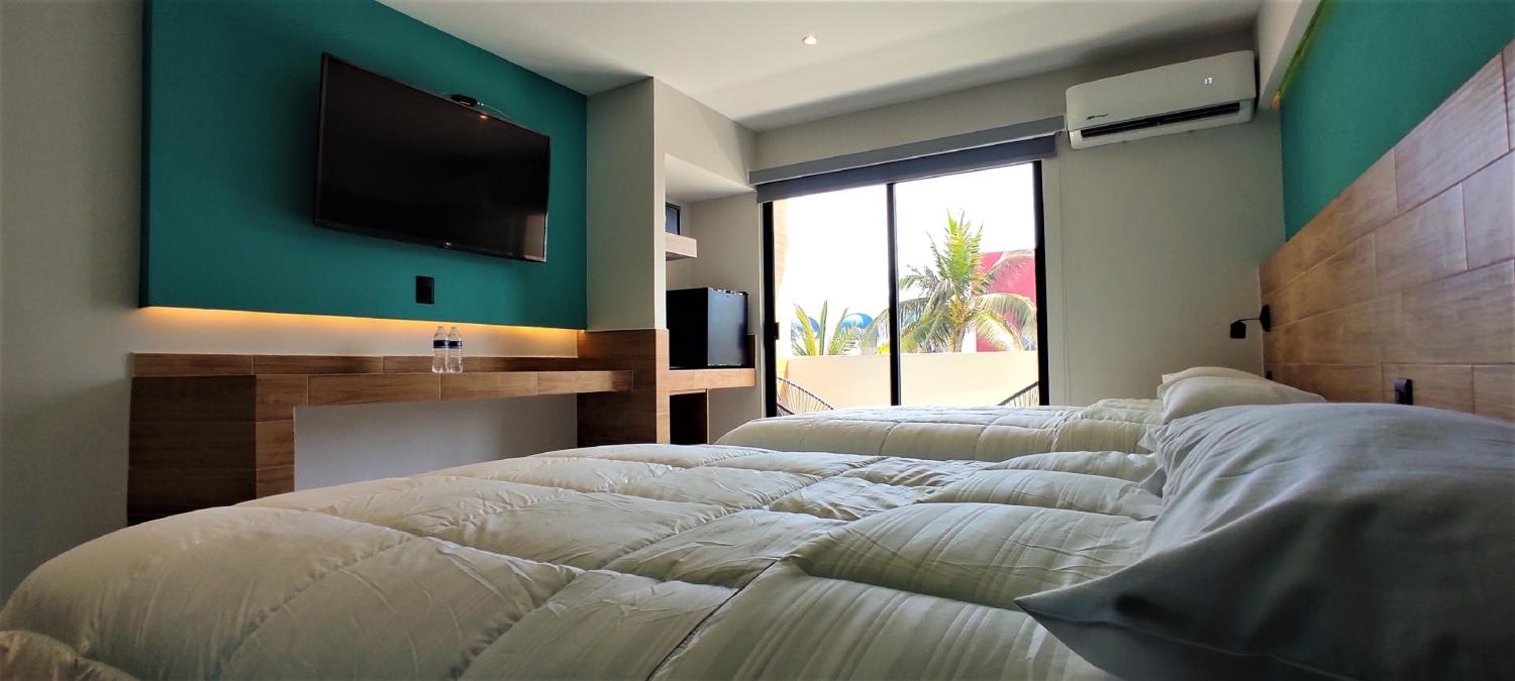 Deluxe Double Room - Photo 10