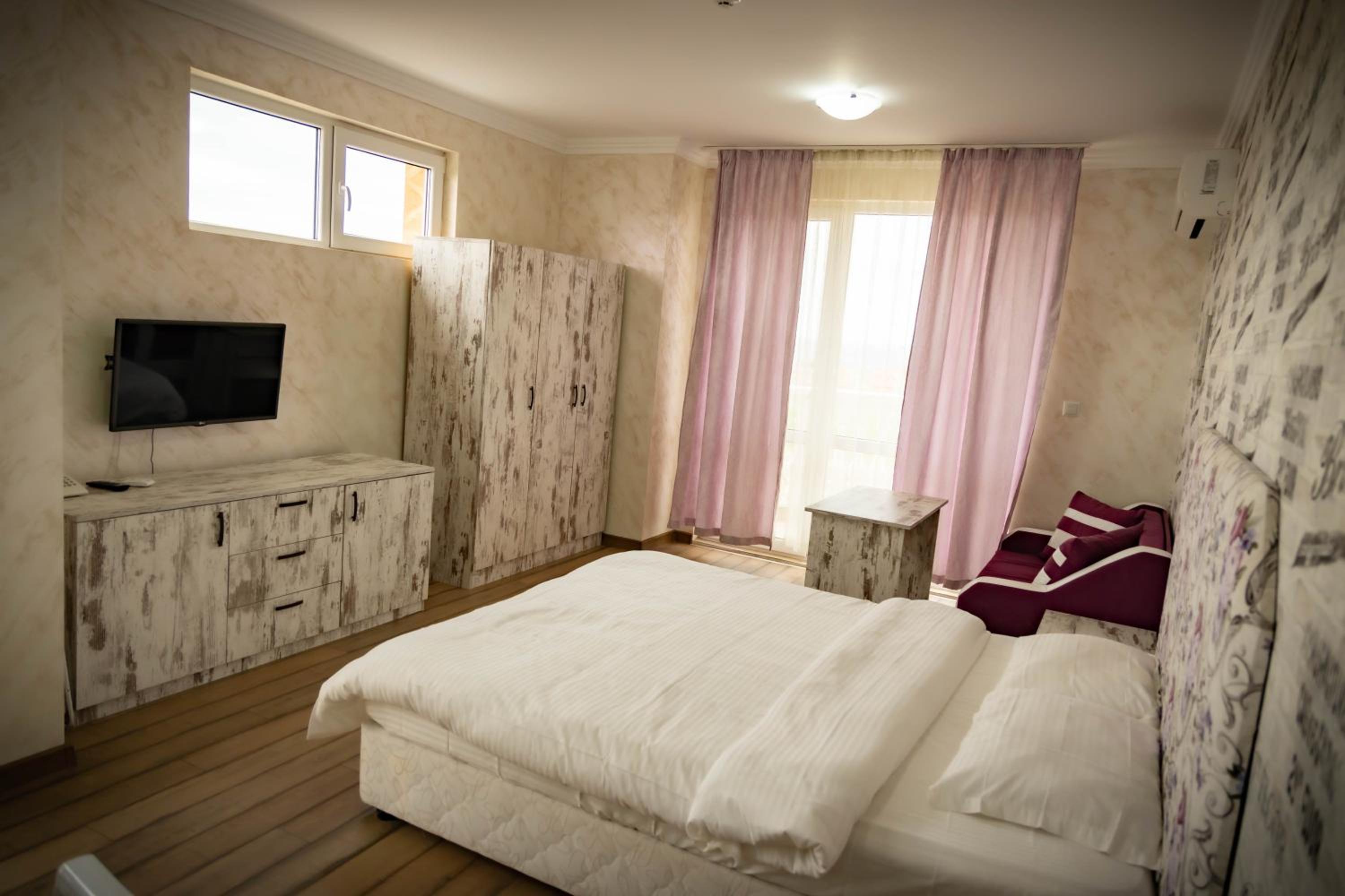 Deluxe Double Room photo 1