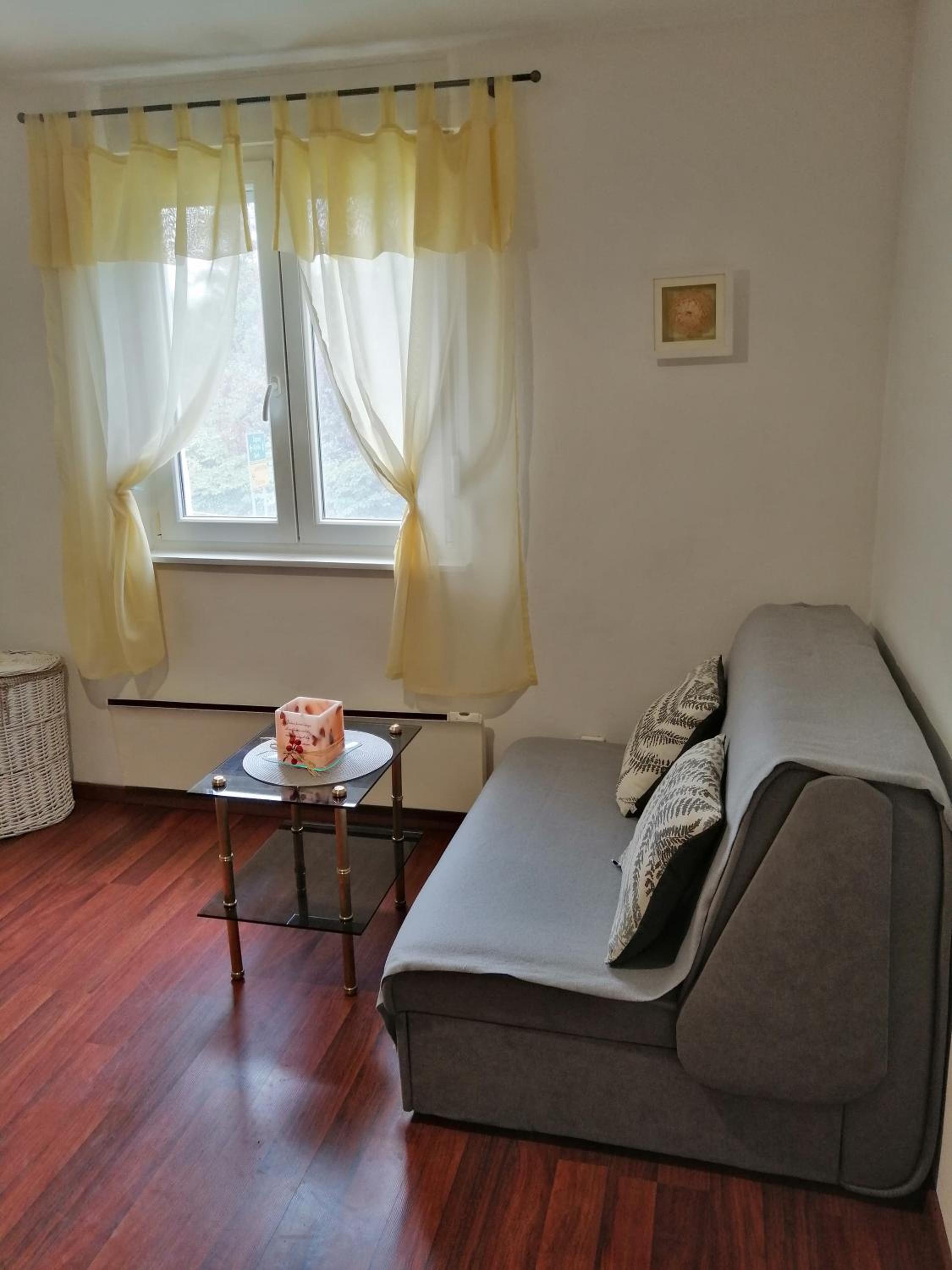 One-Bedroom Apartment - Photo 35
