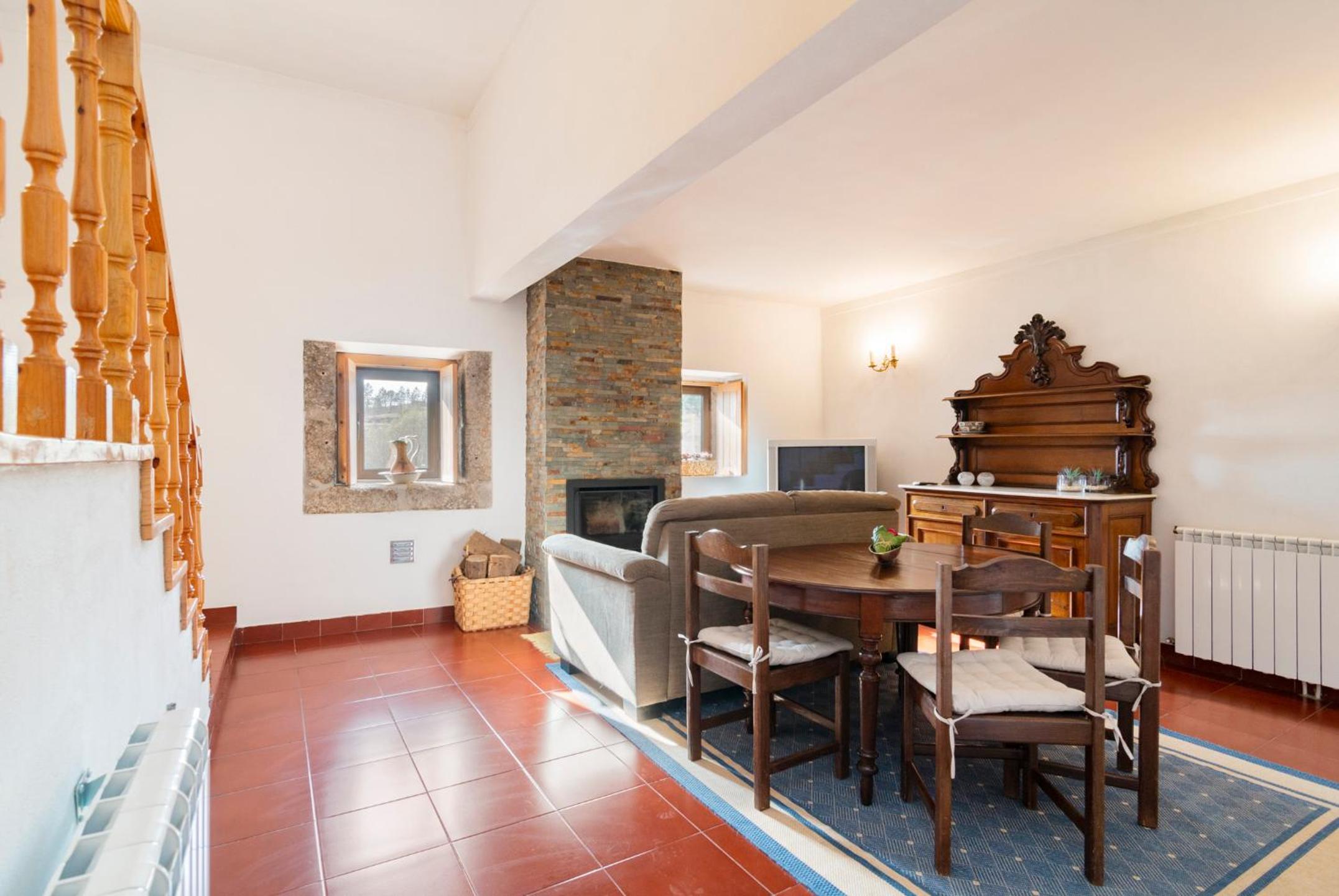 Apartment - Split Level photo 1