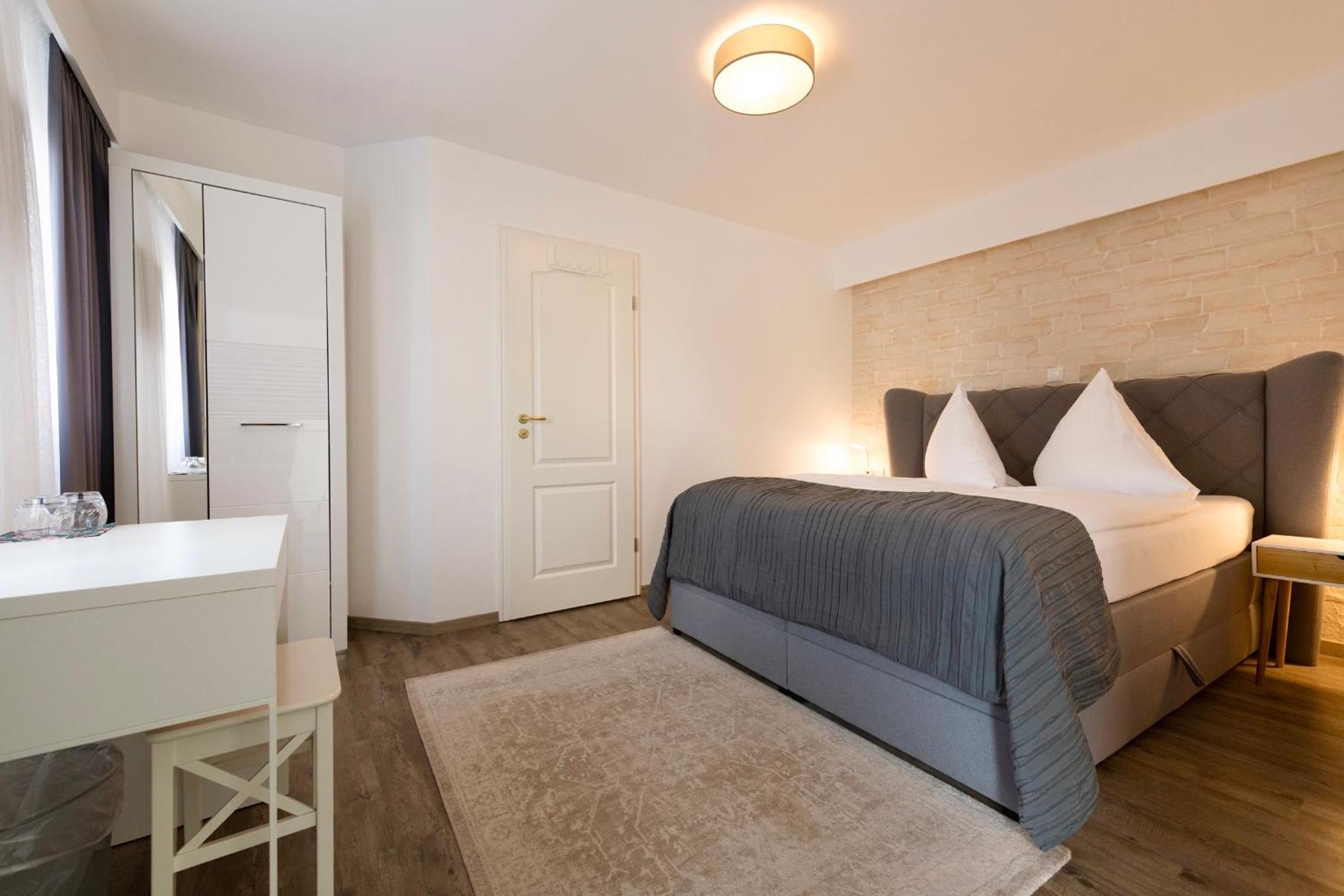 Deluxe Double Room - Photo 2