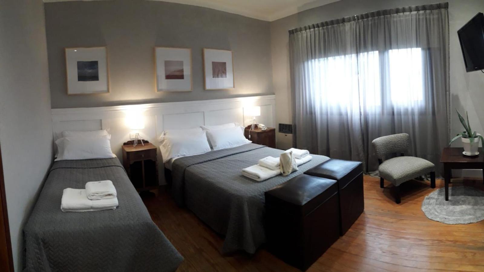 Triple Room with City View