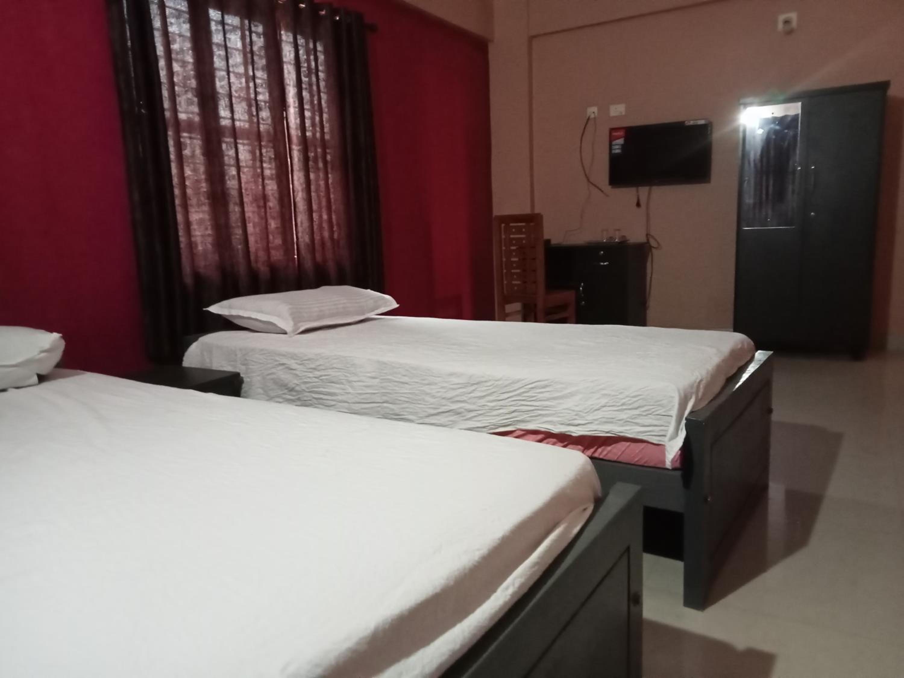 Budget Single Room photo 2