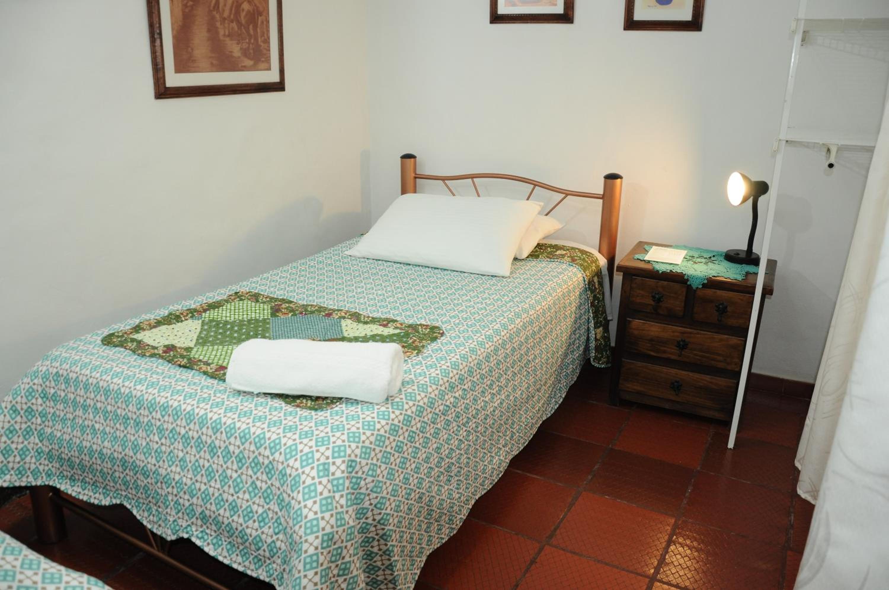 Single Room with Private Bathroom photo 3