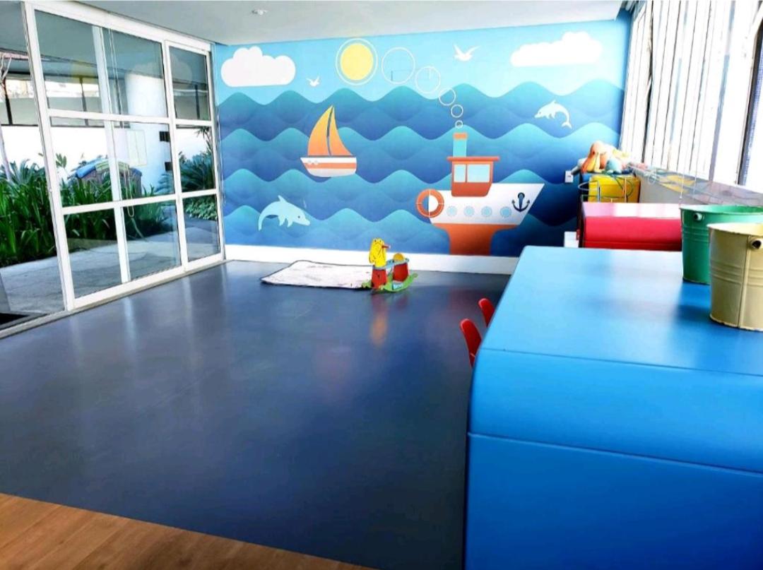 Apartment with Sea View - Photo 3