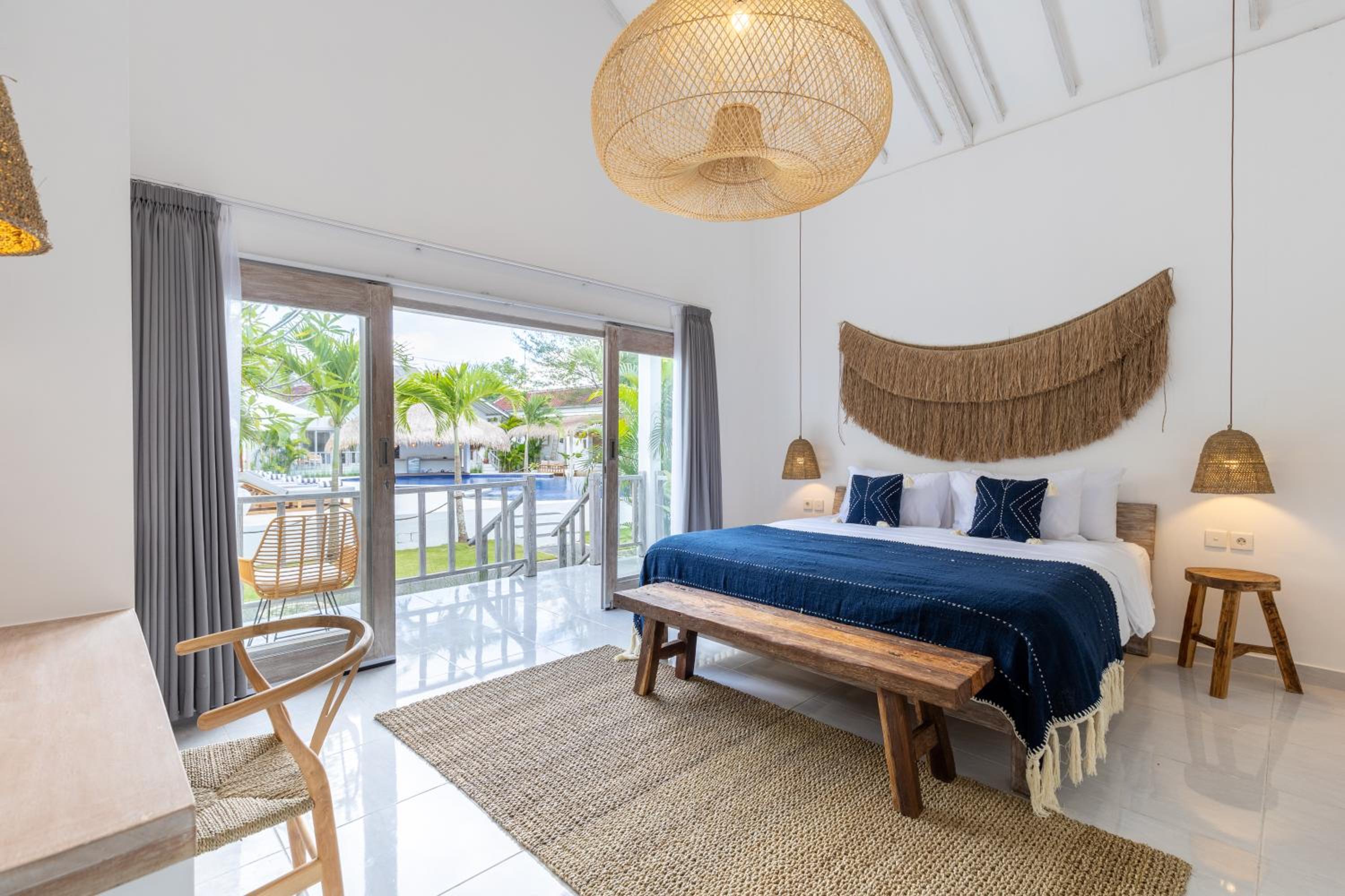 Deluxe Double Room with Balcony - Photo 1