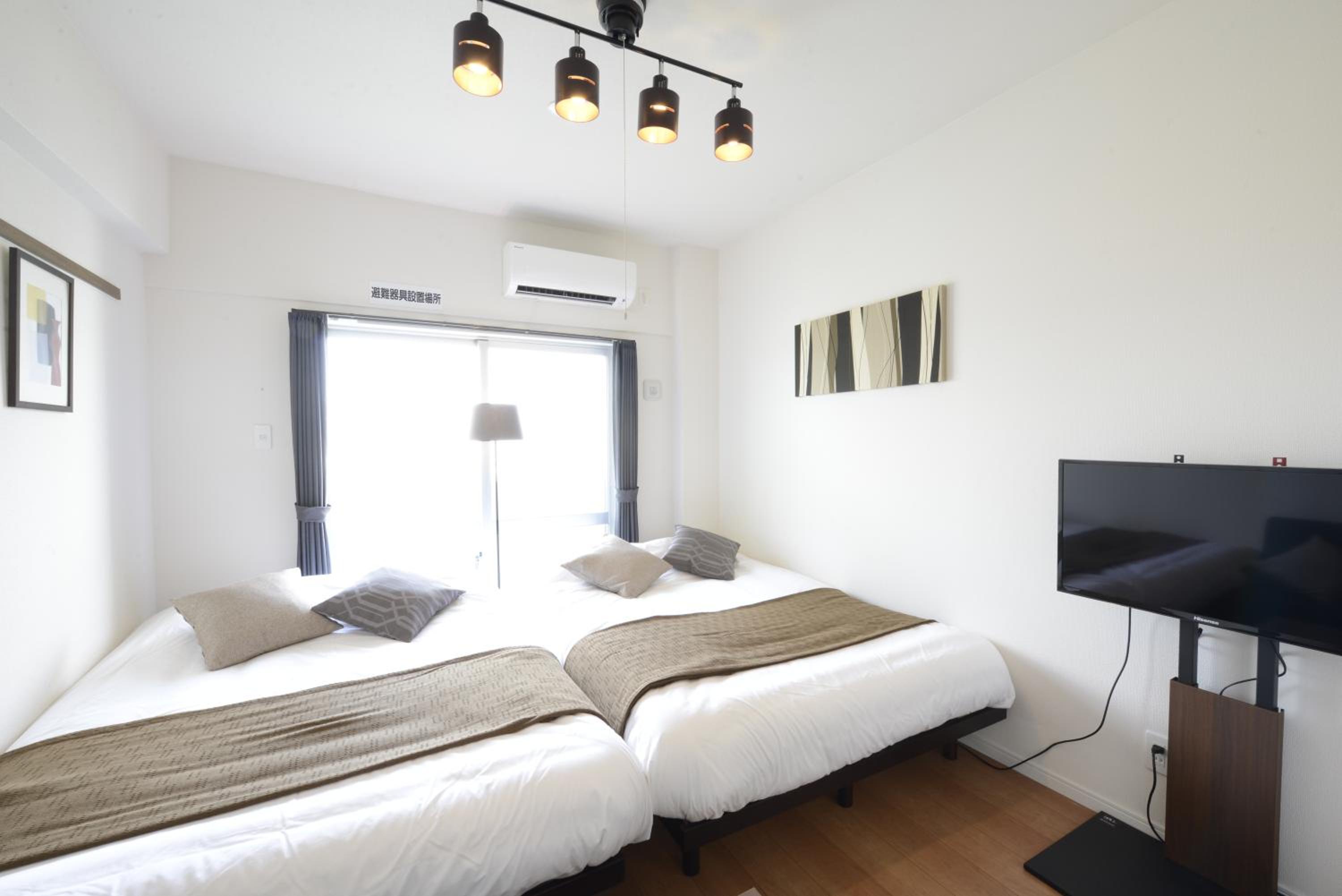 Quadruple Room with Bathroom photo 3