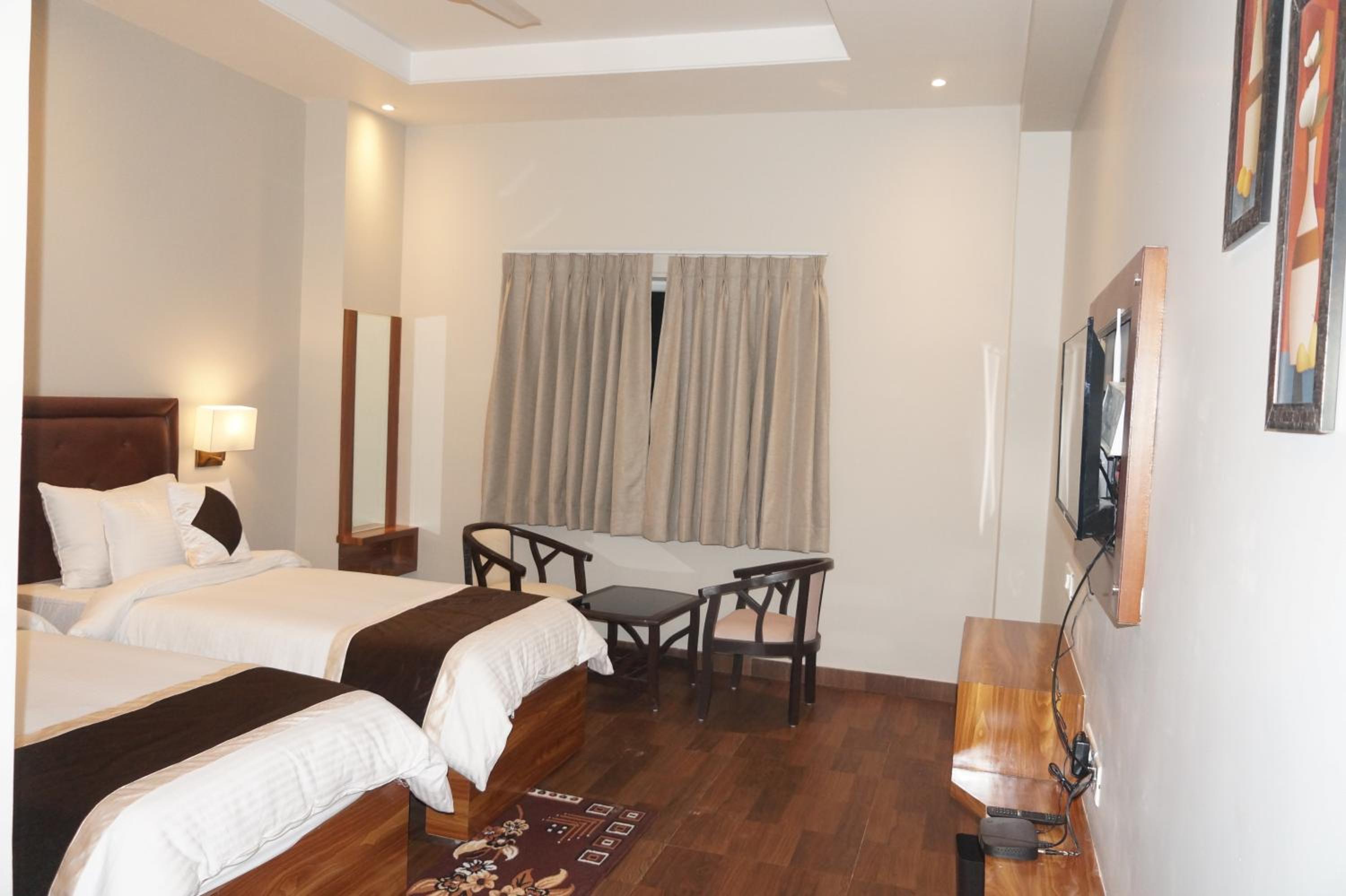 Deluxe Twin Room - Photo 4