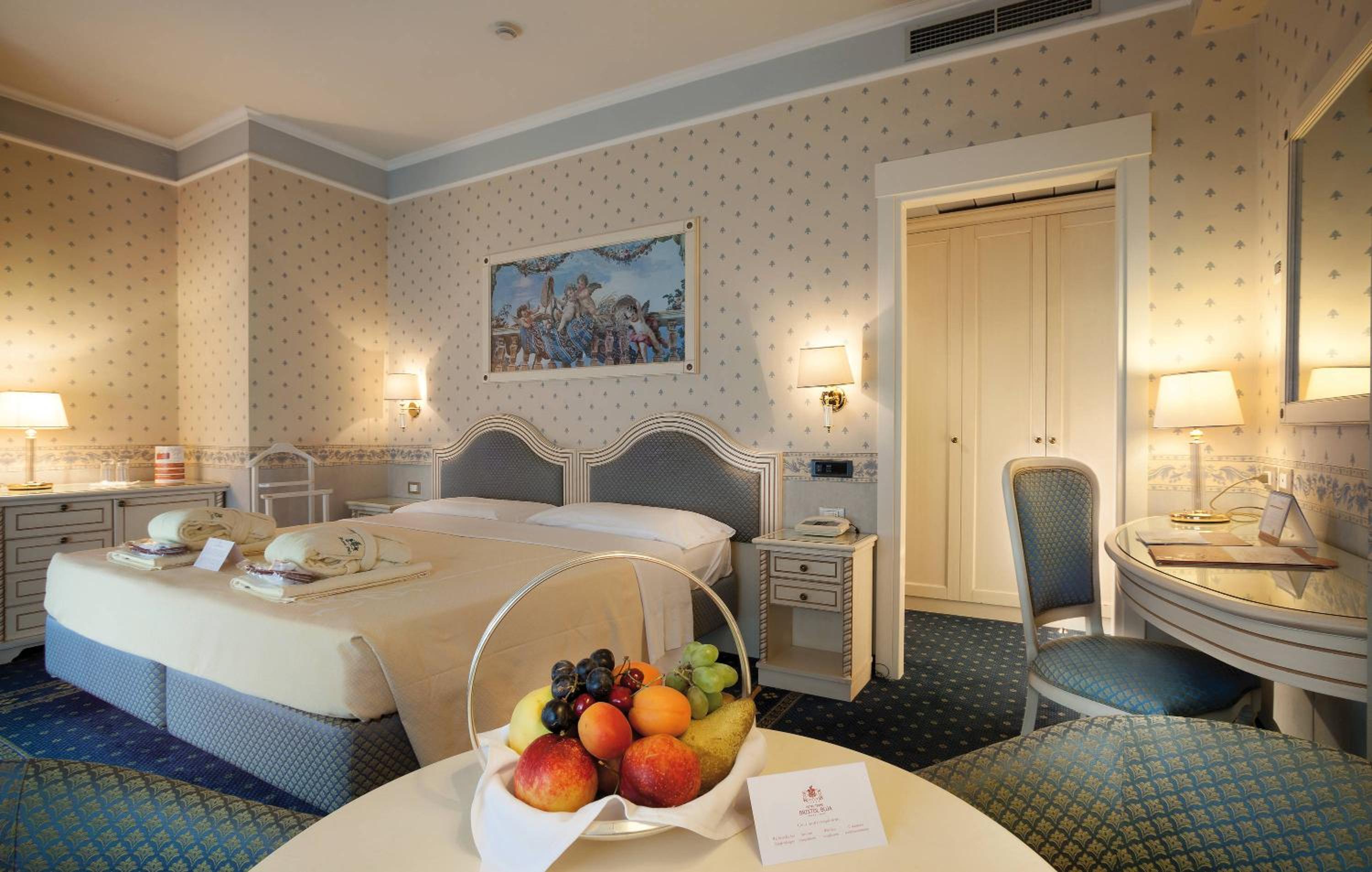Superior Double or Twin Room photo 2