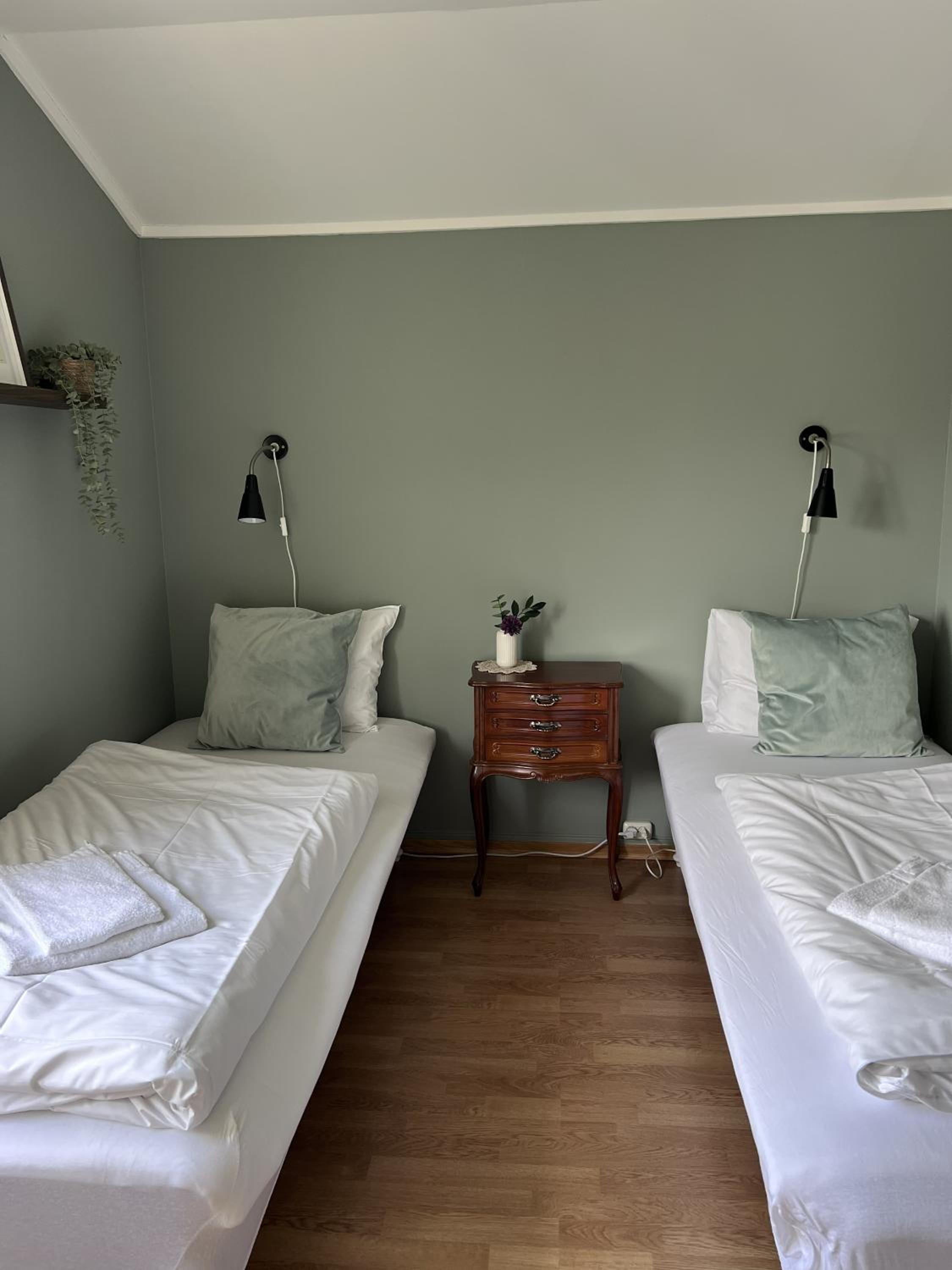 Standard Double Room with Shared Bathroom photo 3