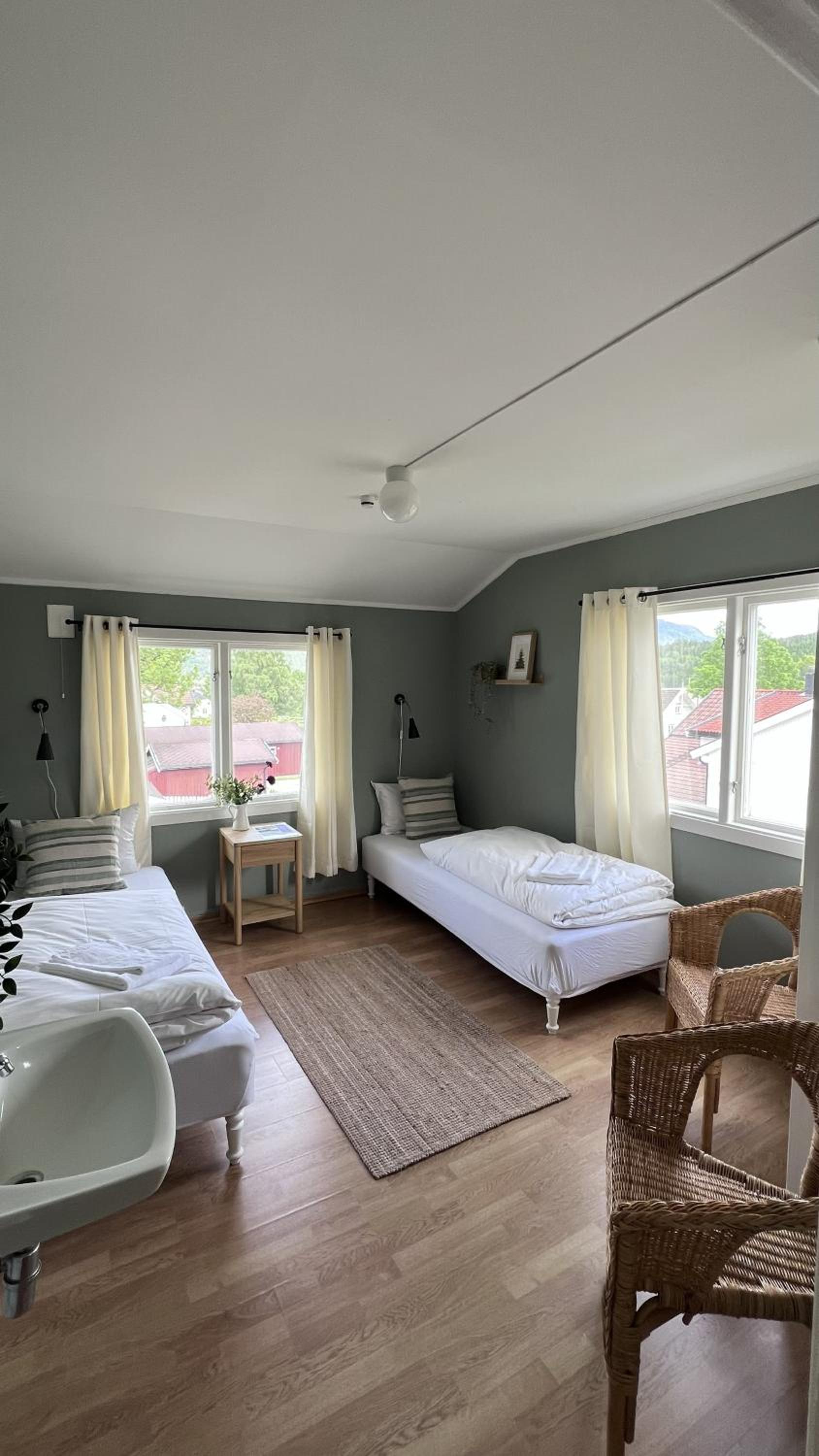 Standard Double Room with Shared Bathroom photo 1