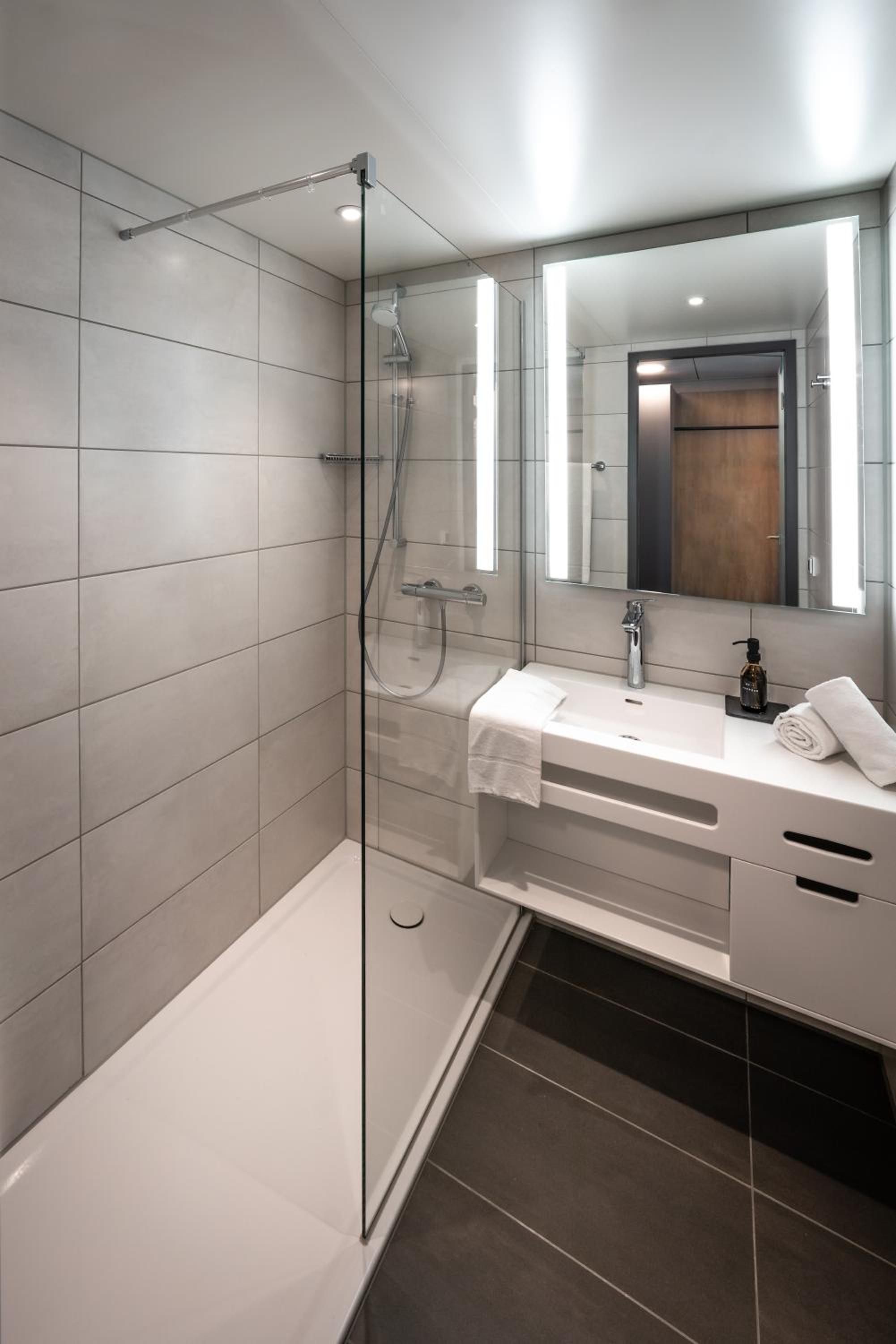 Superior Double Room - Photo 3