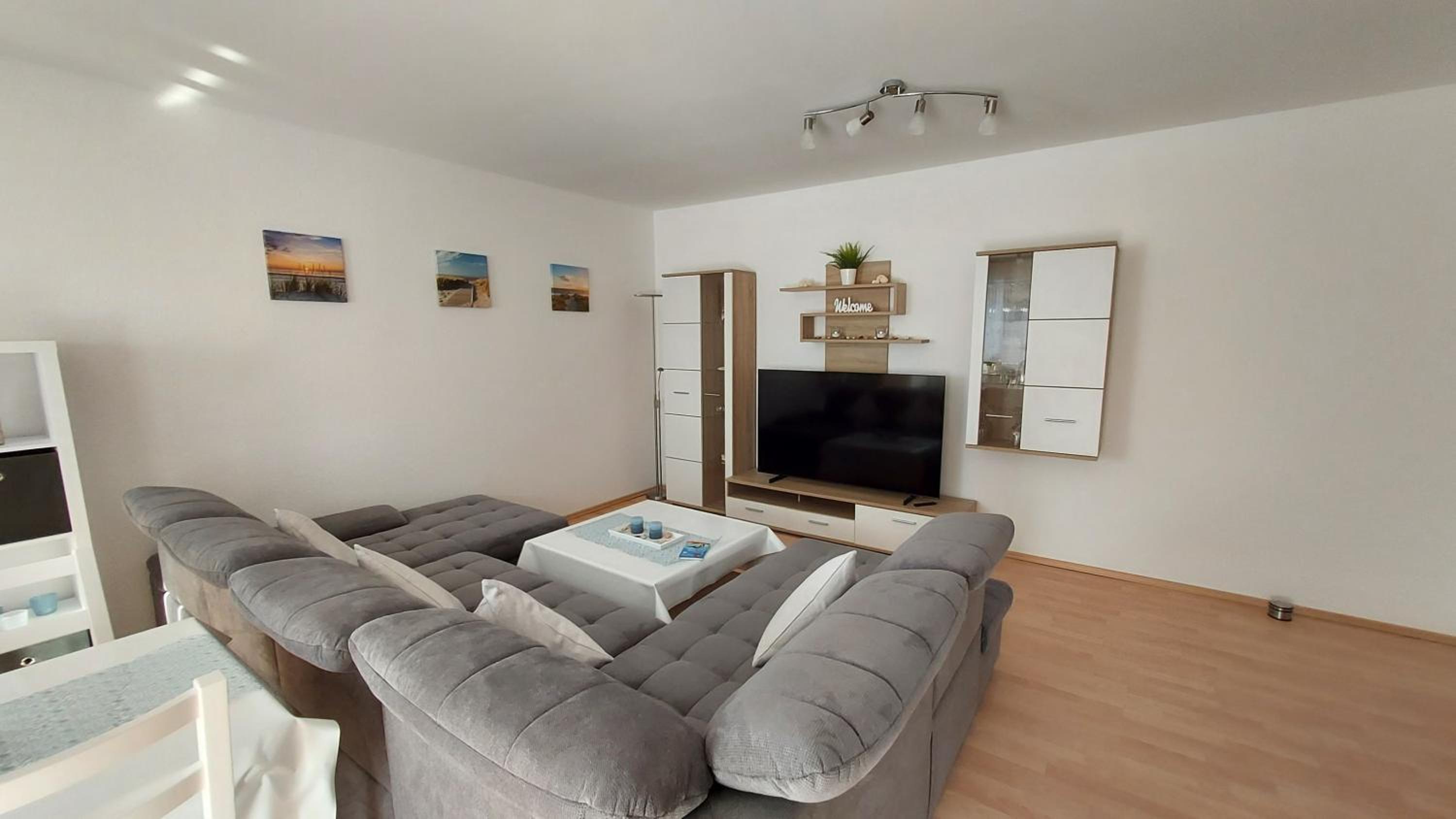 Apartment With Balcony photo 1