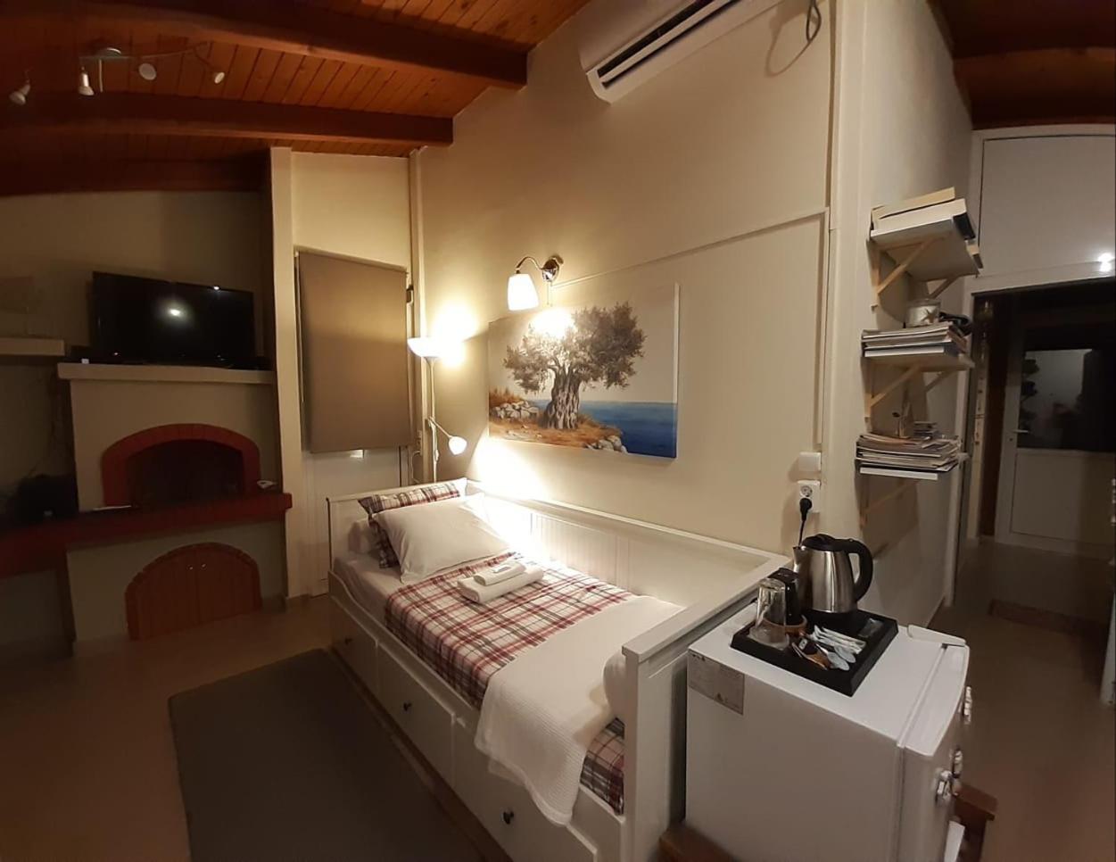 Studio with Sea View