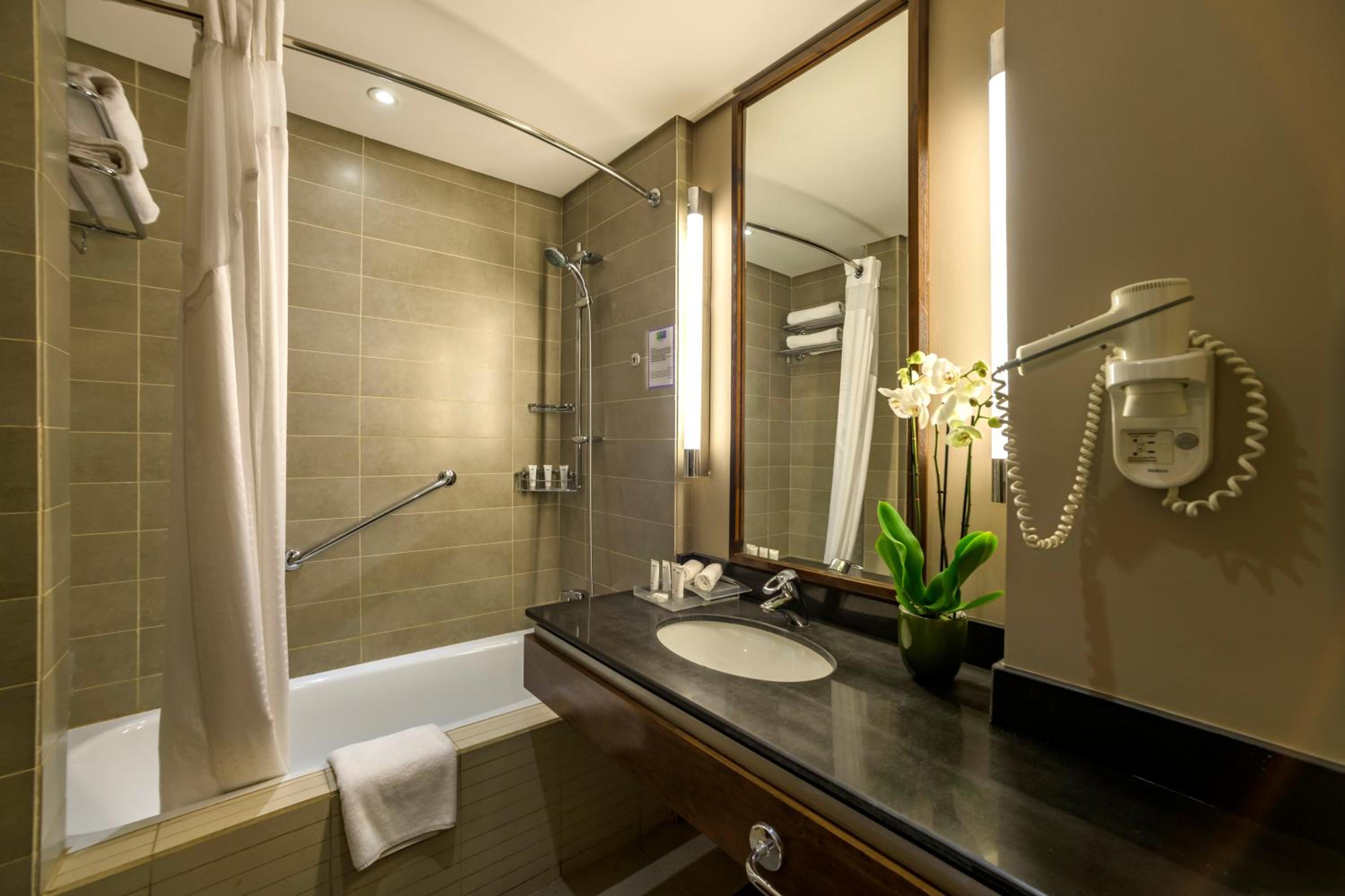 Standard Twin Room - Smoking - Photo 8