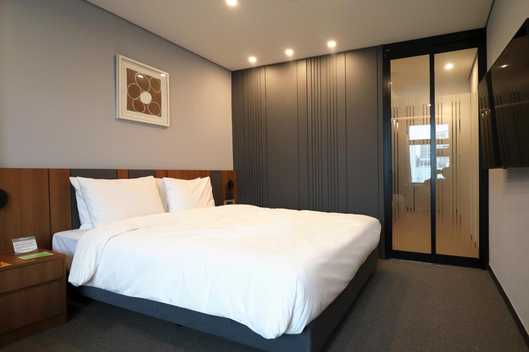 Deluxe Double Room - Photo 4
