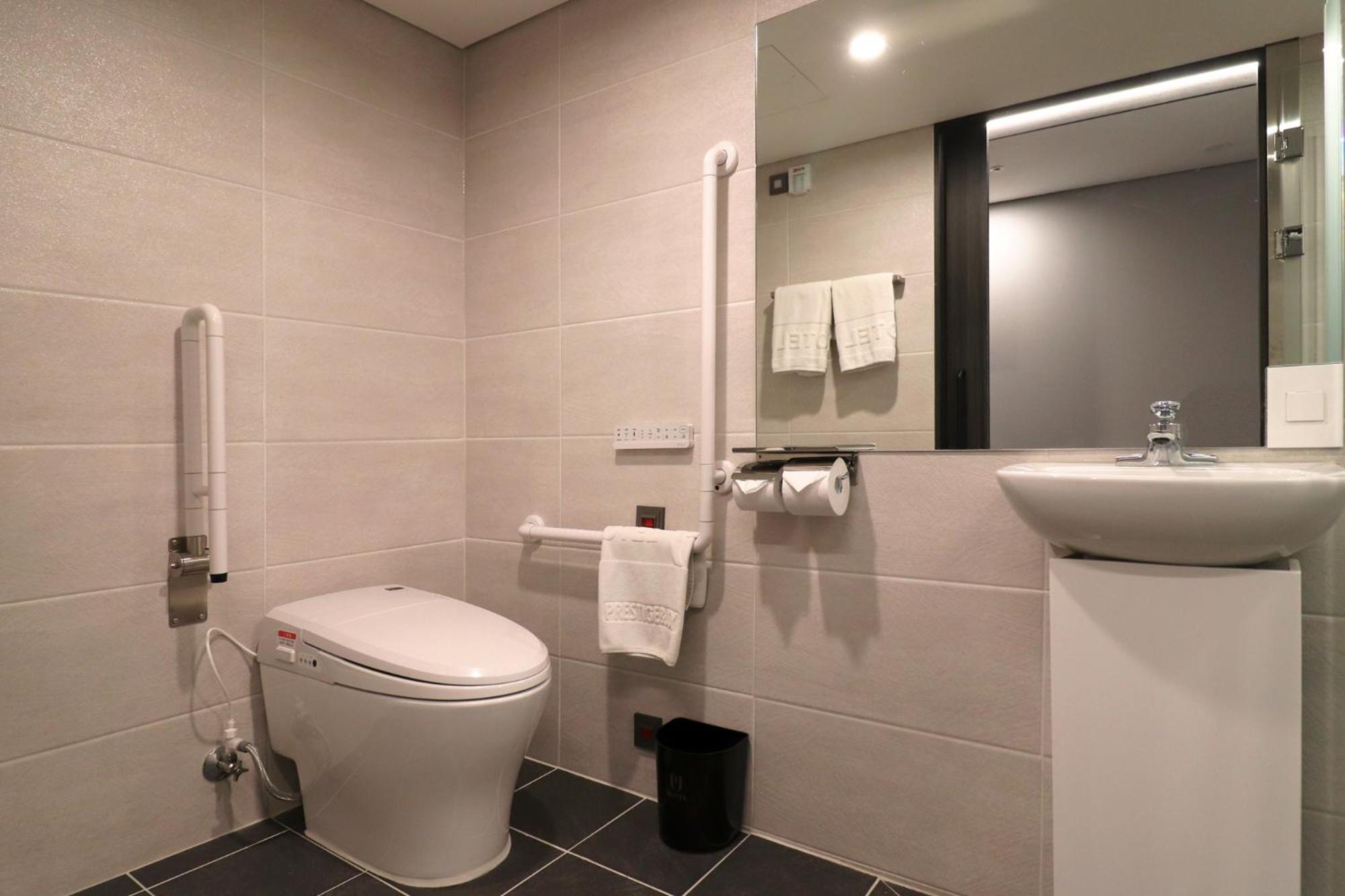 Deluxe Double Room - Photo 5