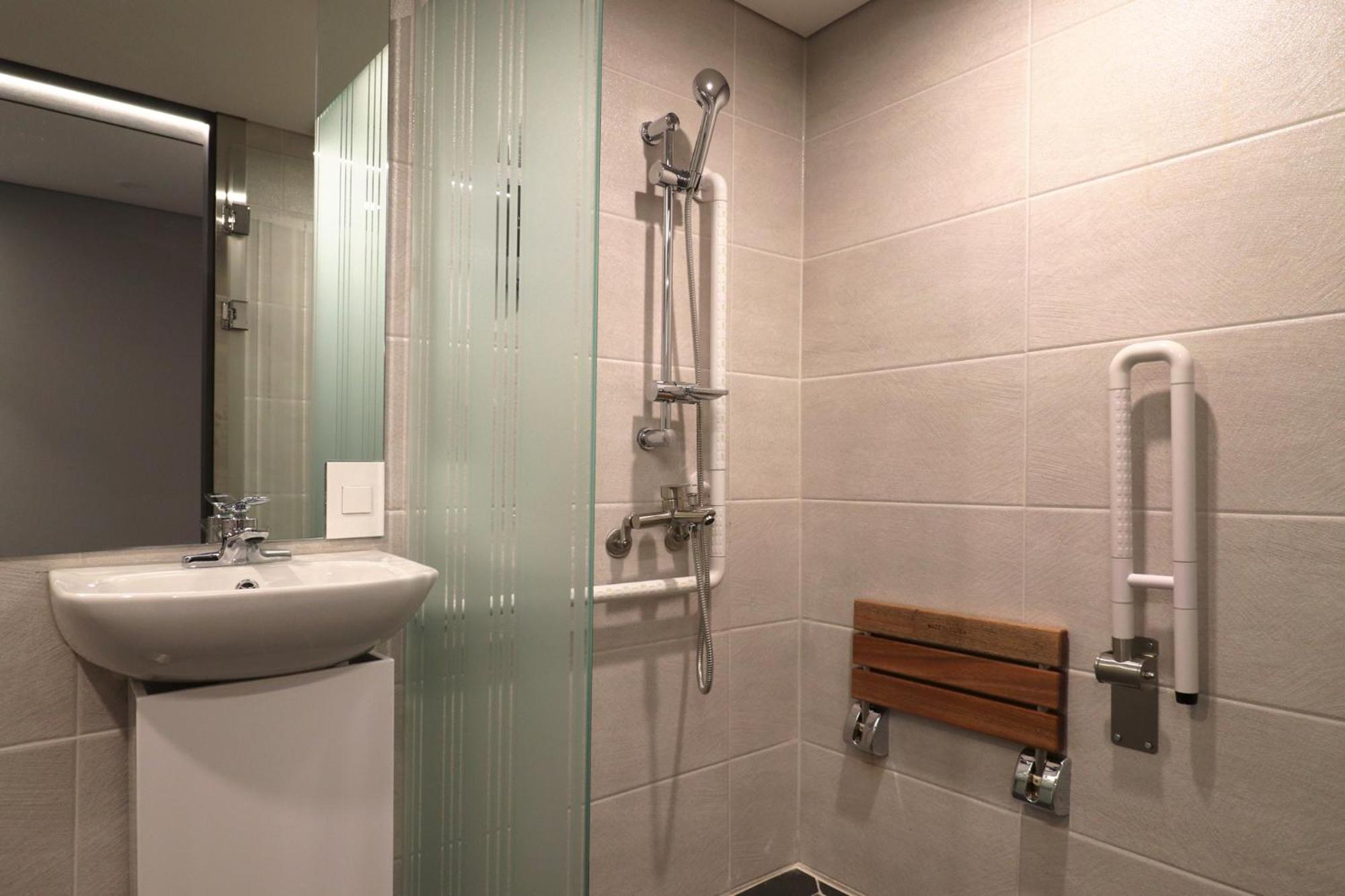 Deluxe Double Room - Photo 6