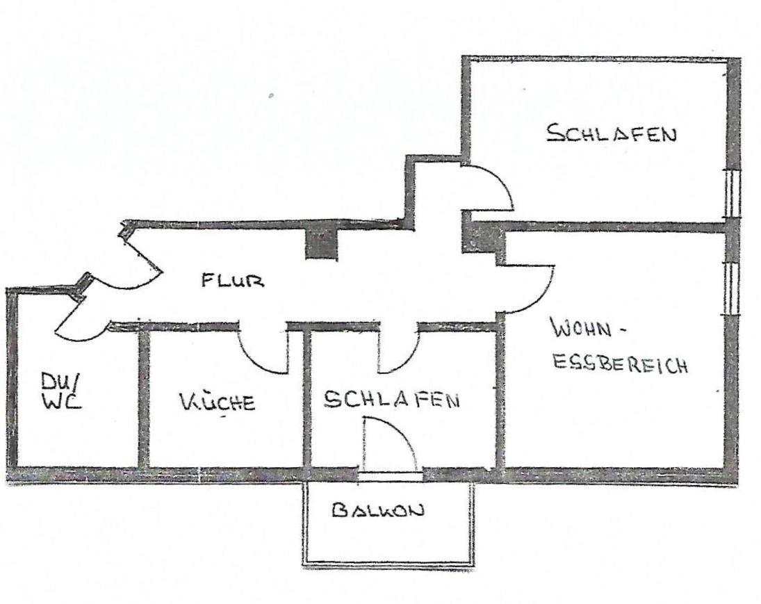Two-Bedroom Apartment with Shower  photo 2