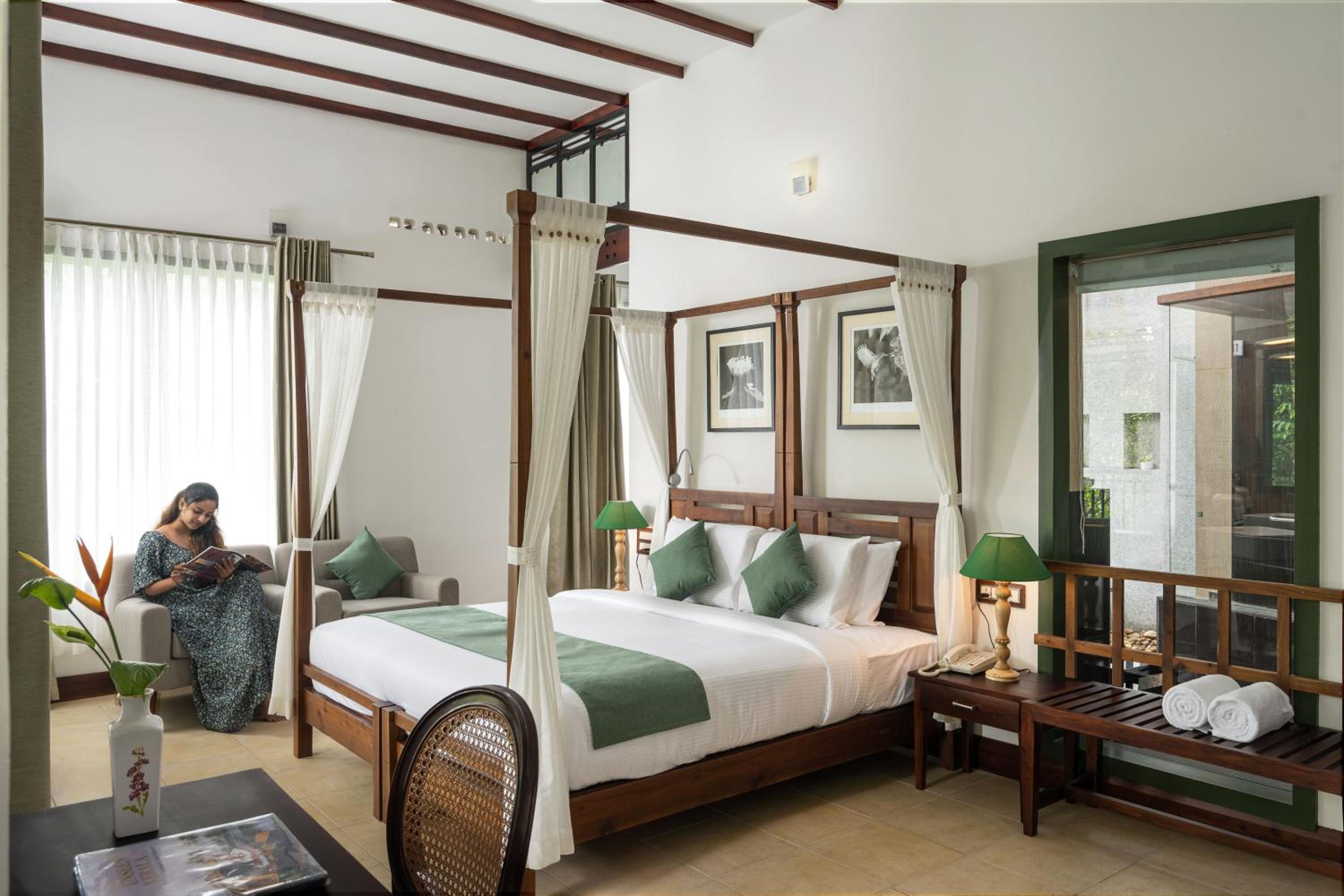 Premium Suite - Photo 5