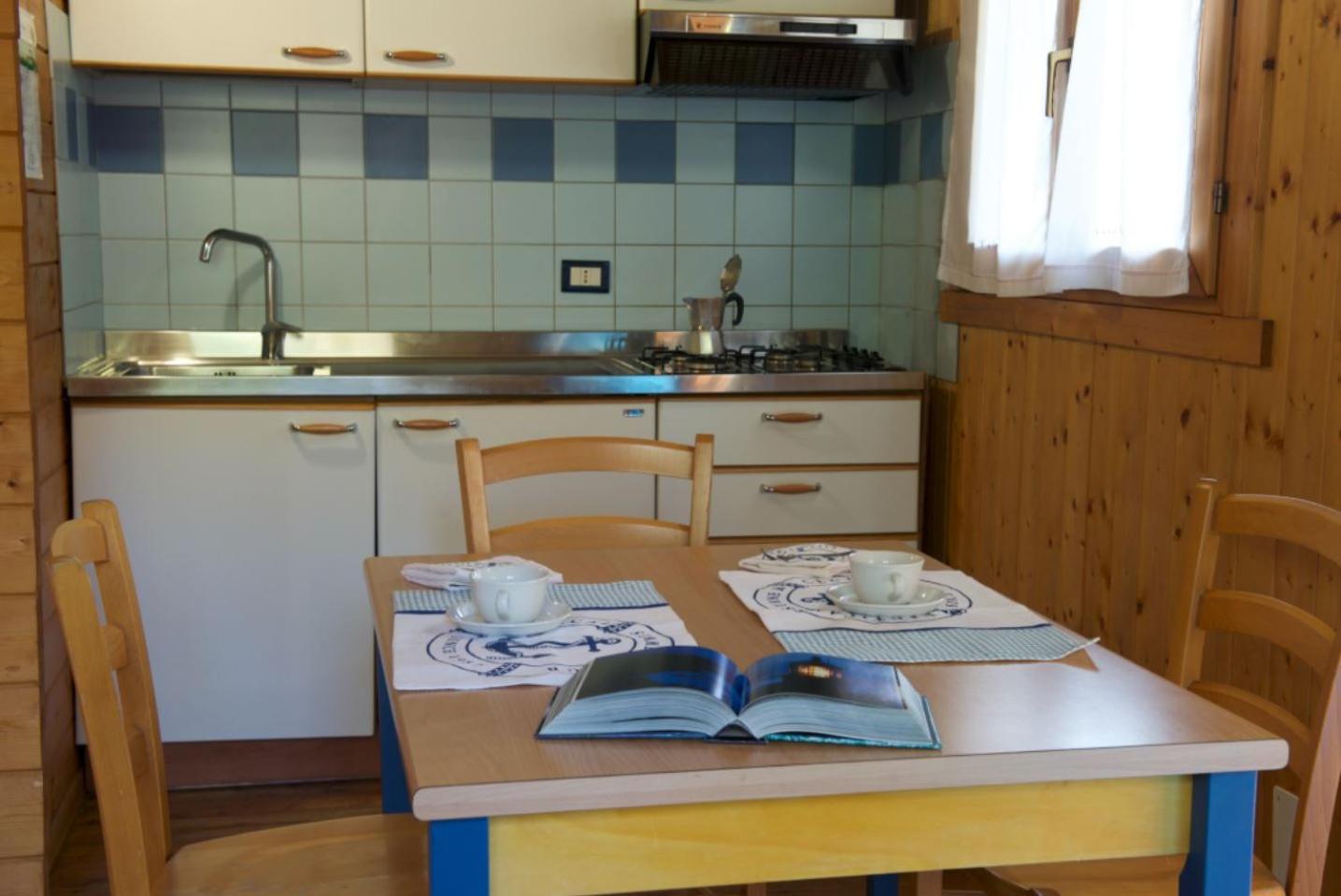 Two-Bedroom Bungalow photo 3