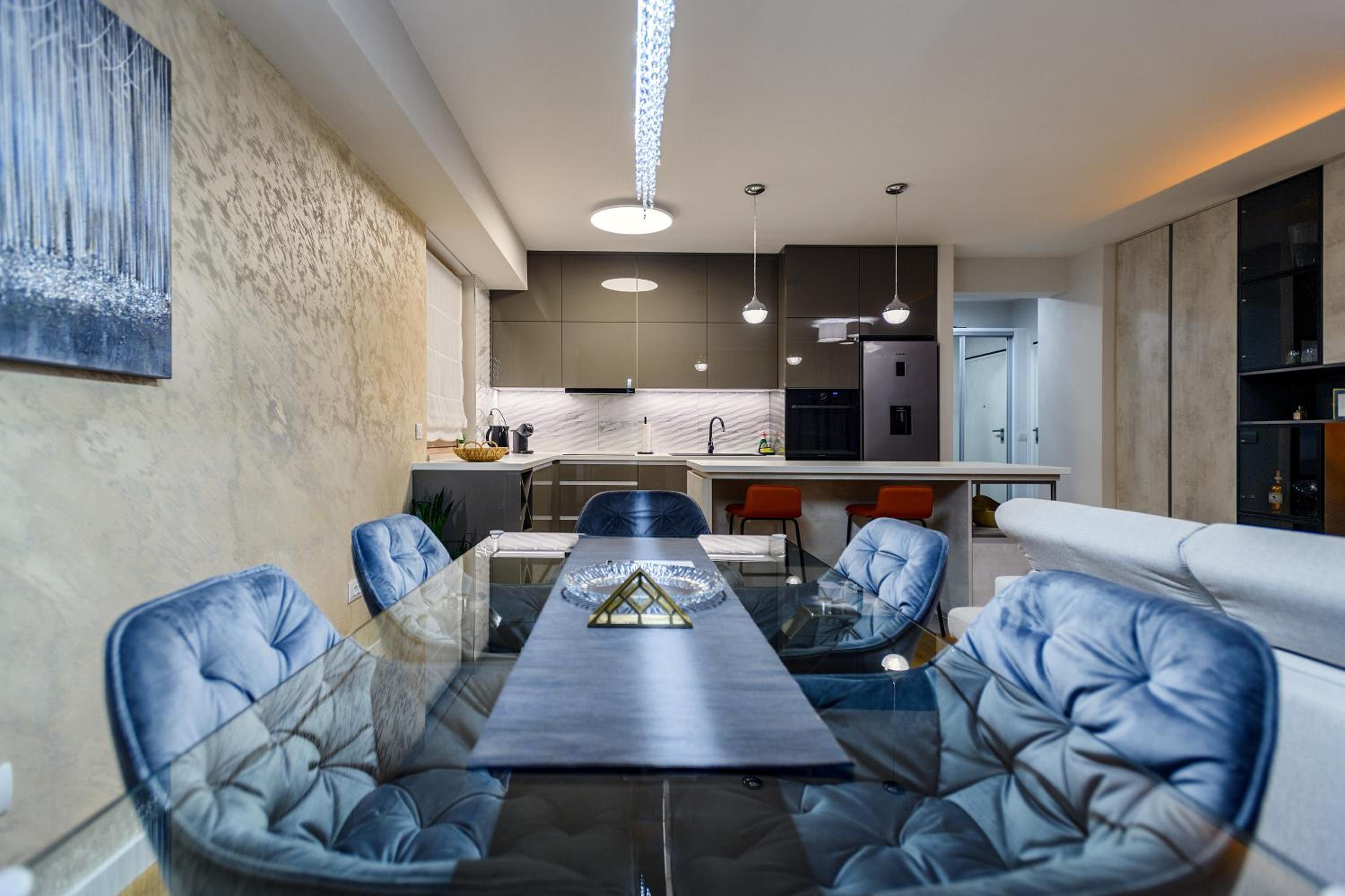 Two-Bedroom Apartment - Photo 1