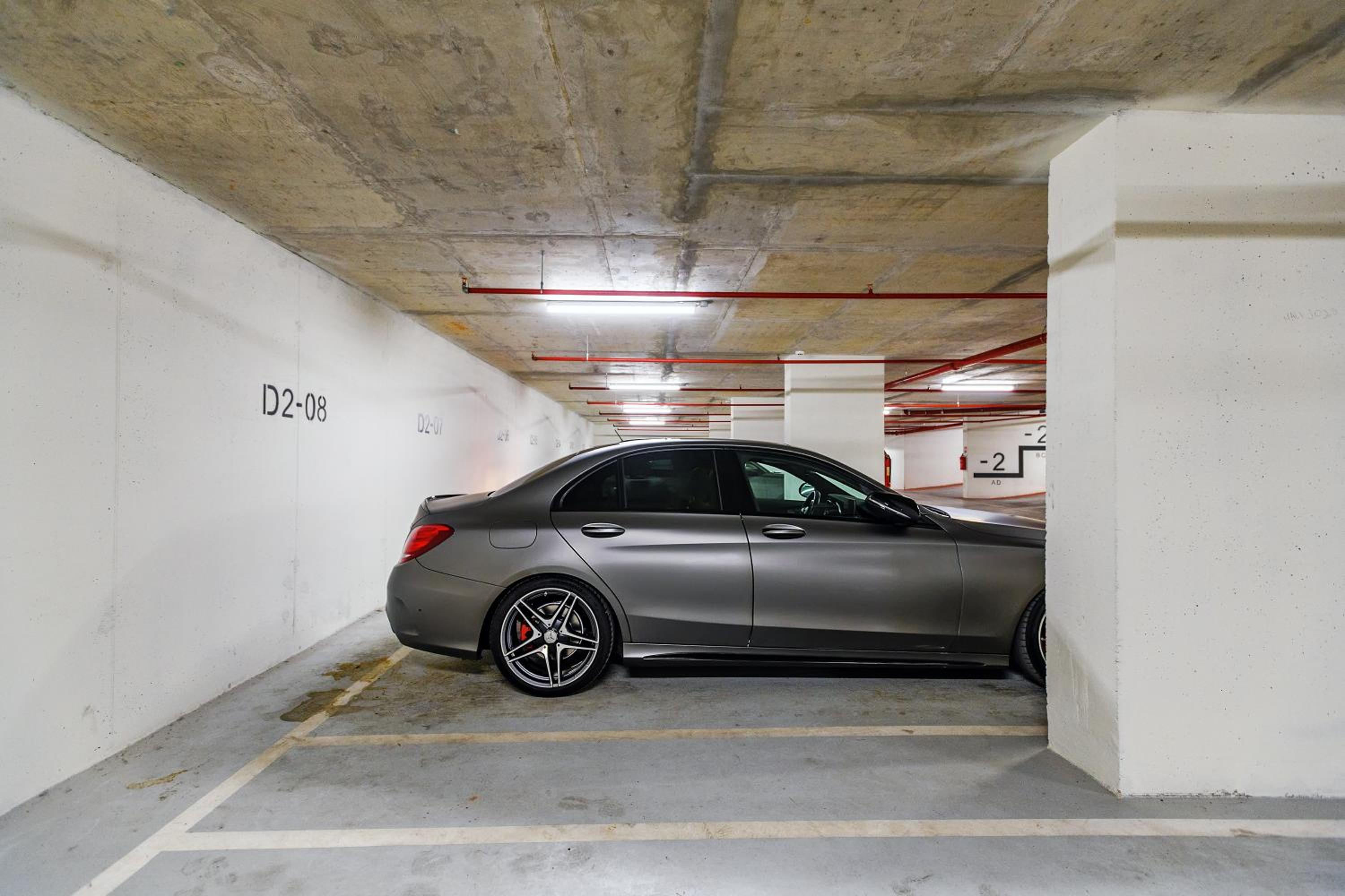 Two-Bedroom Apartment - Photo 21