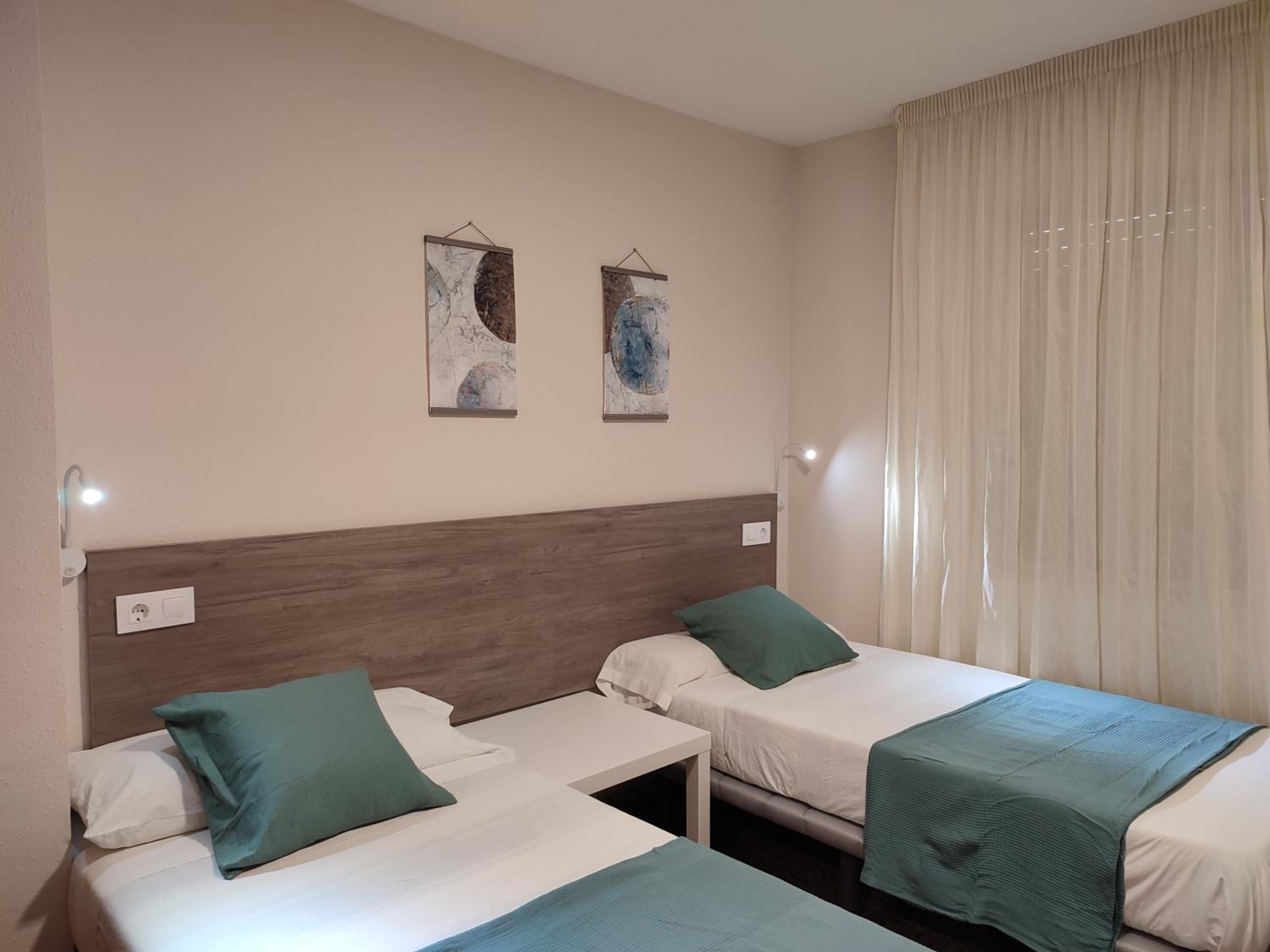 Habitación Doble Estándar o con Dos Camas Individuales.