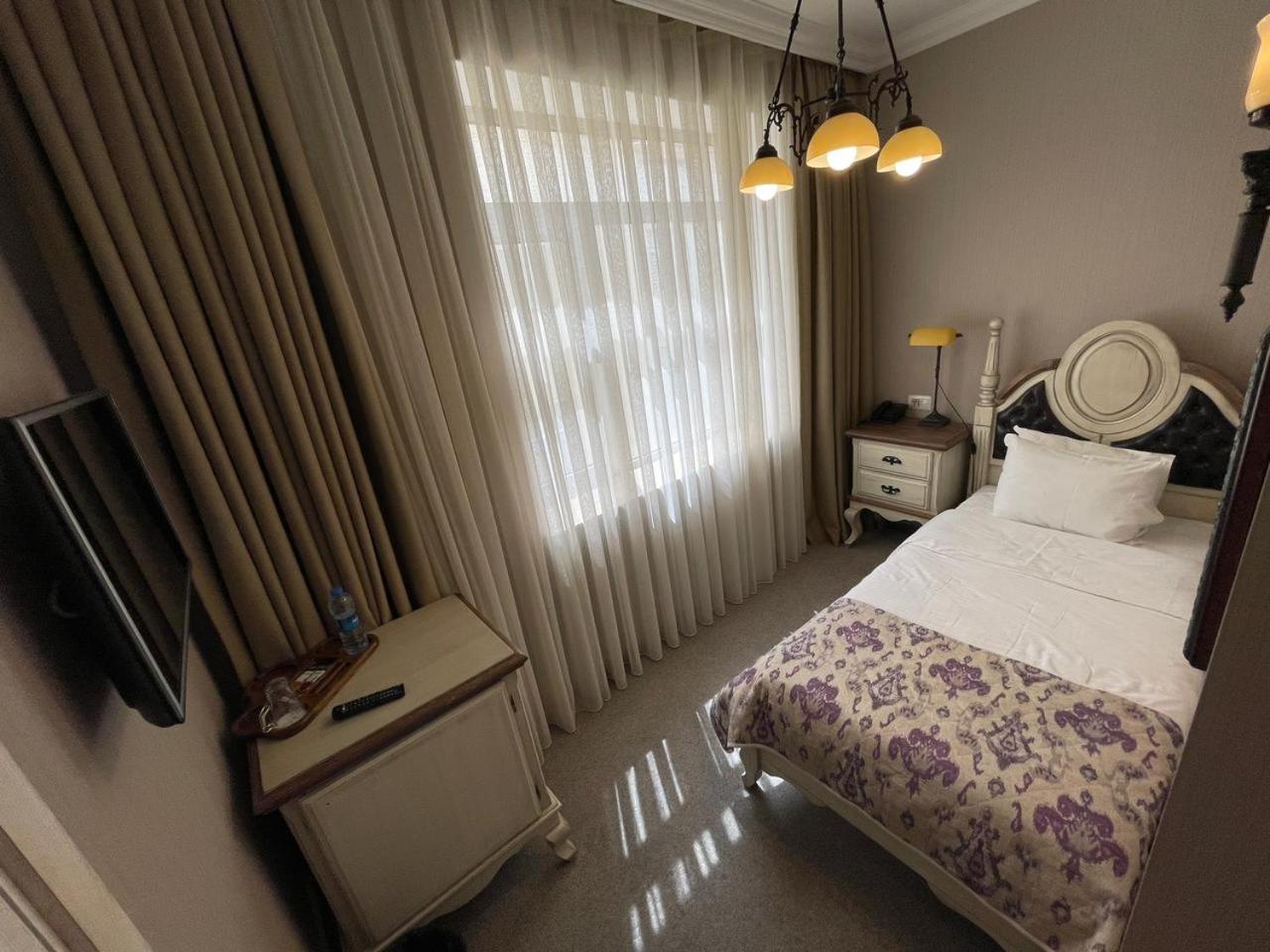 Budget Single Room photo 2
